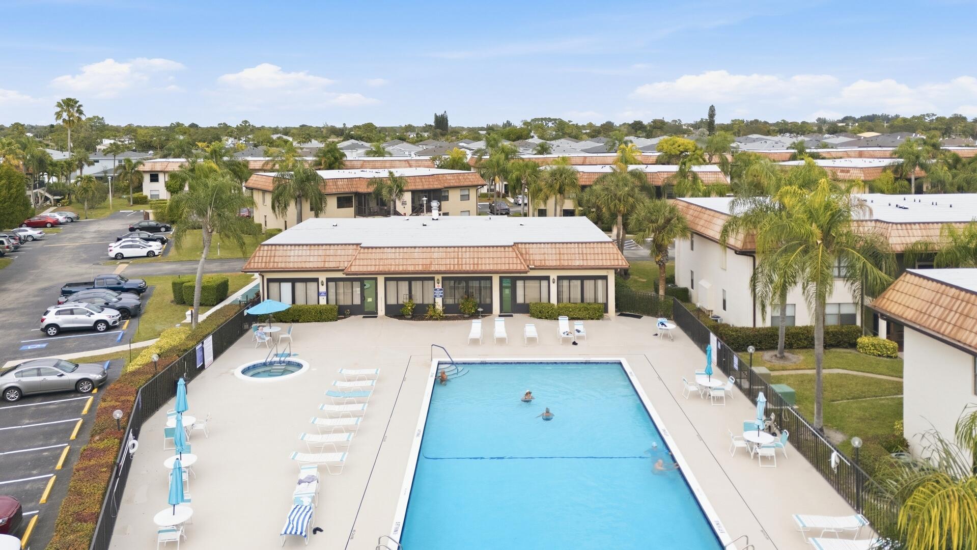 7142 Golf Colony Court 102