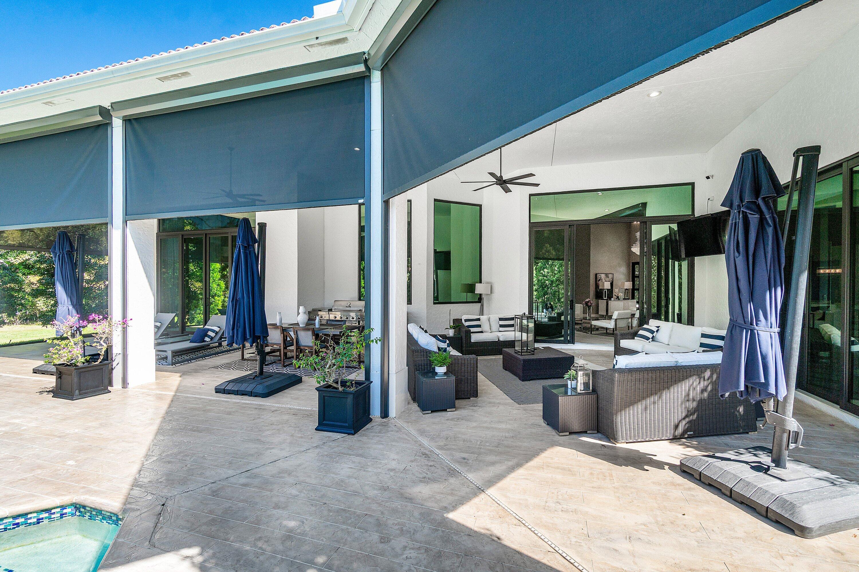 6715 E Calumet Circle