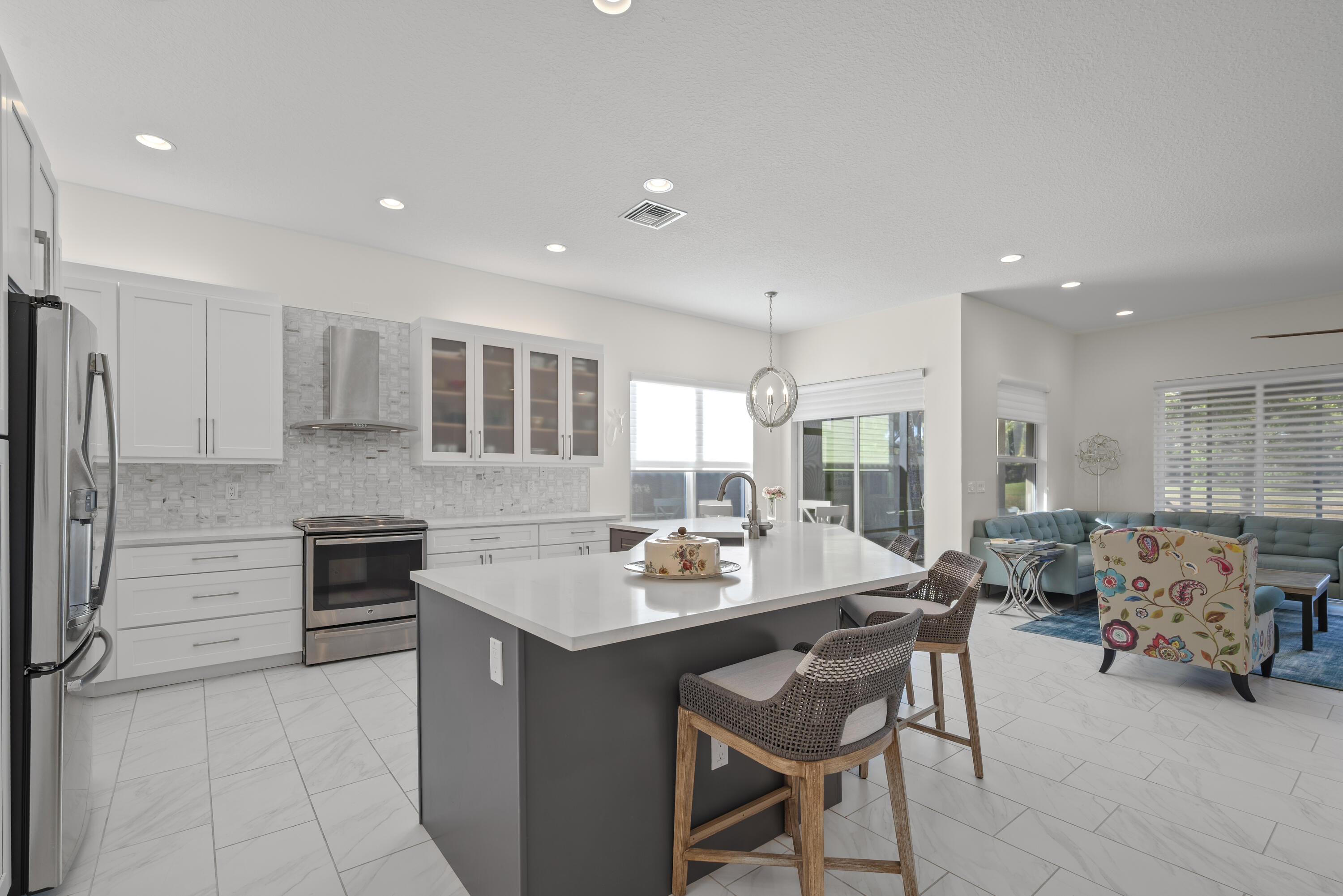 12293 Laguna Valley Terrace