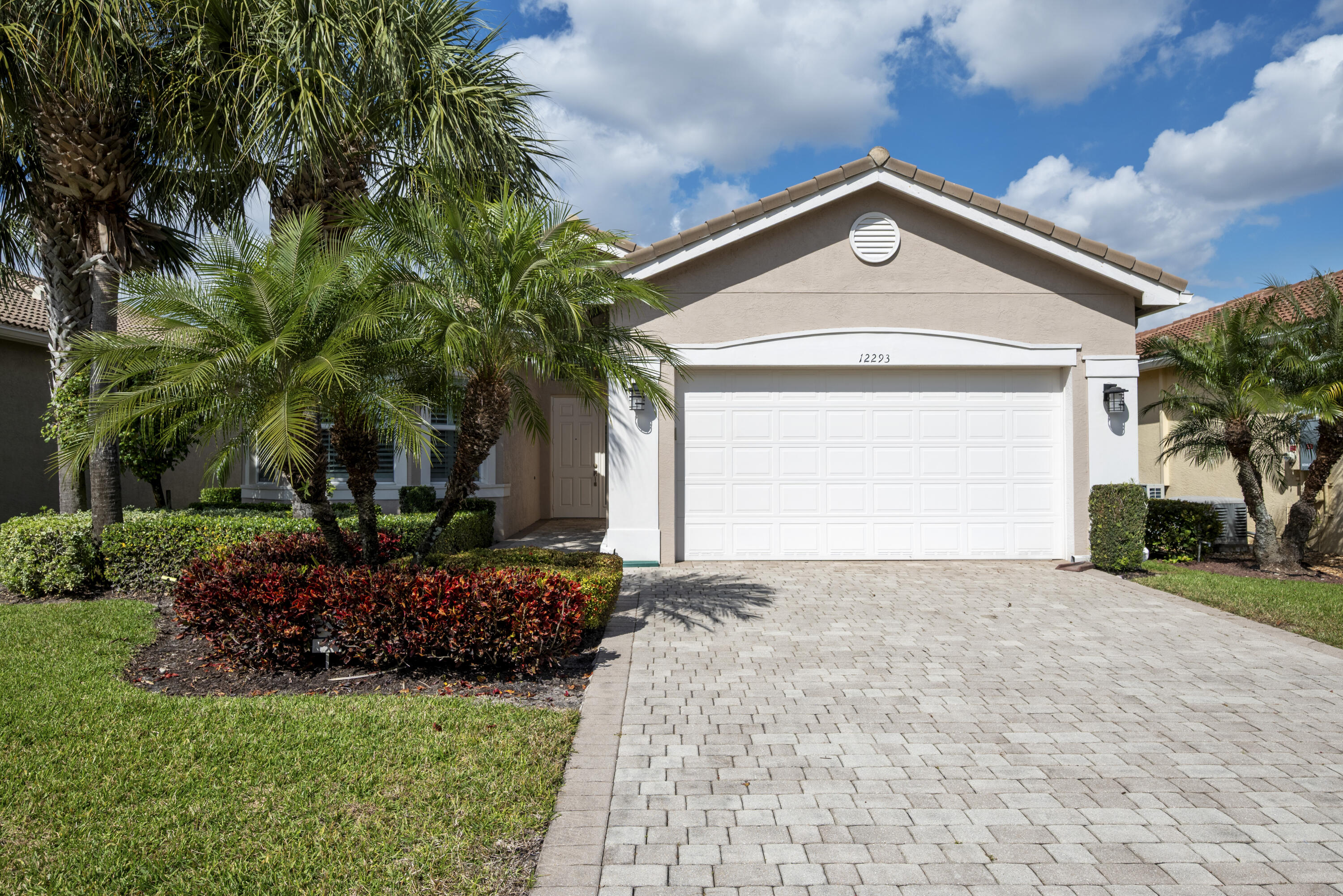 12293 Laguna Valley Terrace