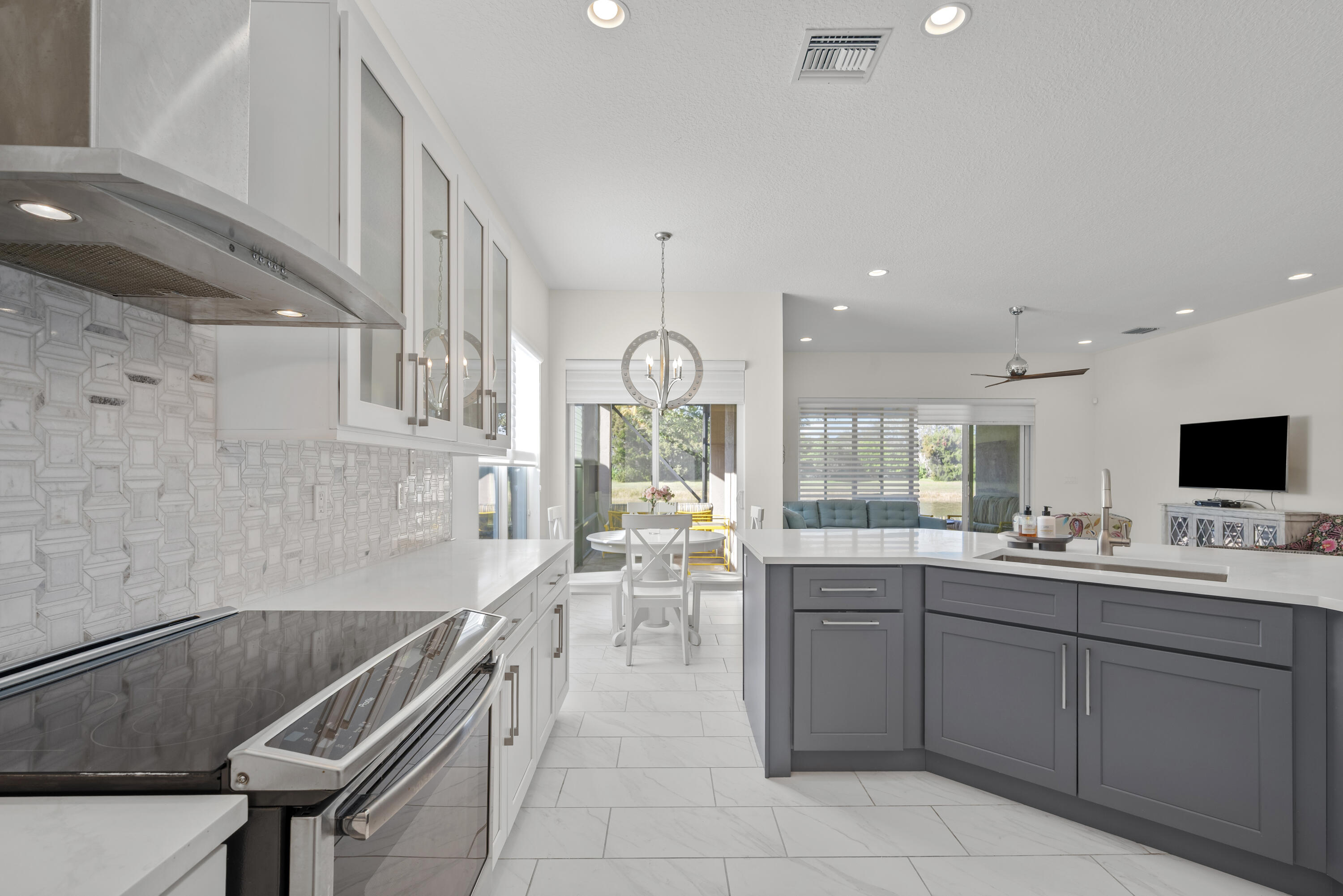 12293 Laguna Valley Terrace