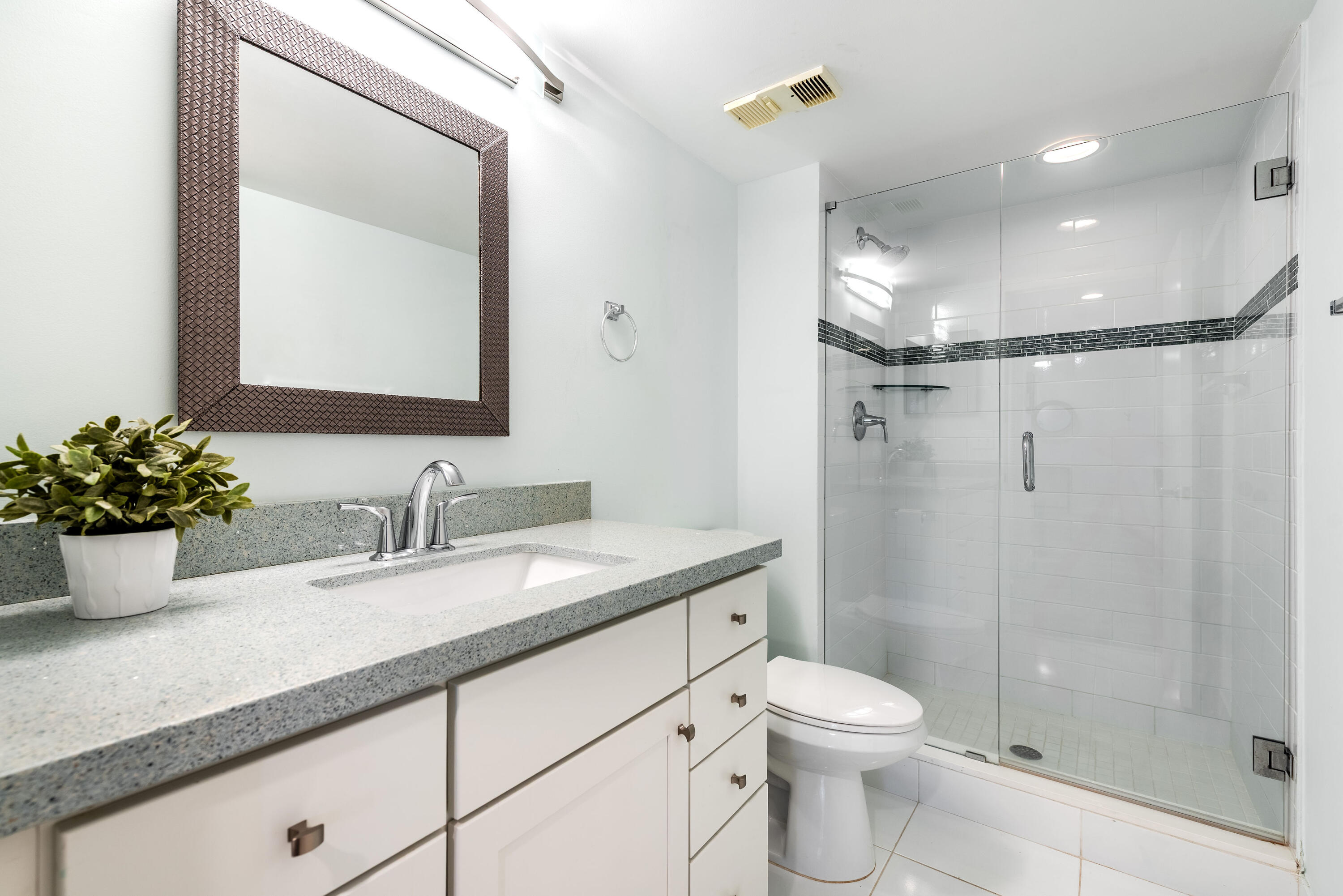 7338 Clunie Place 13701