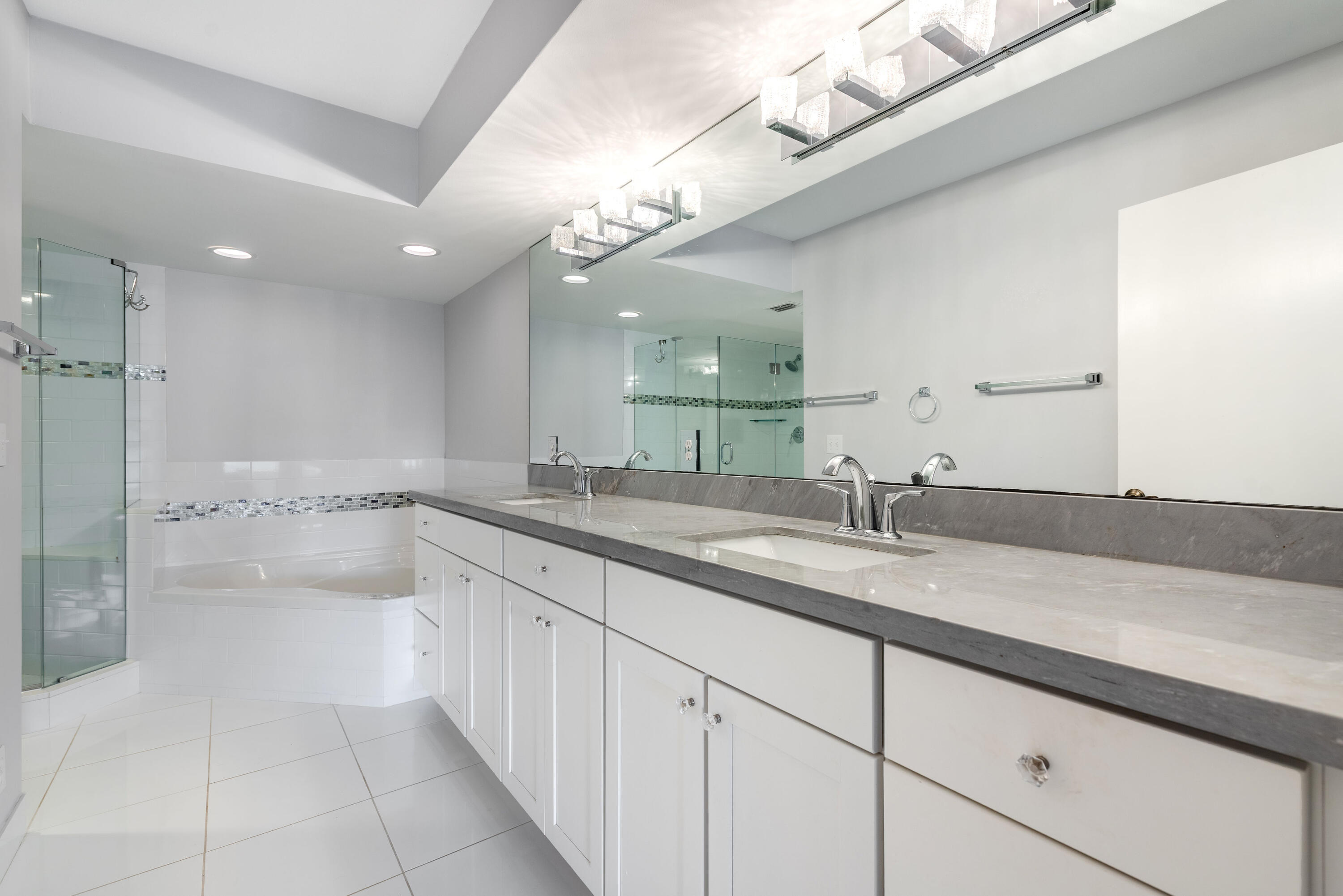 7338 Clunie Place 13701