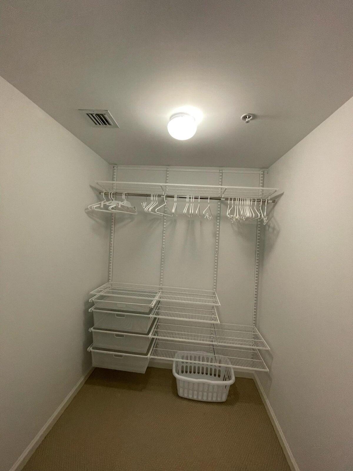 225 NE 1st Street 203