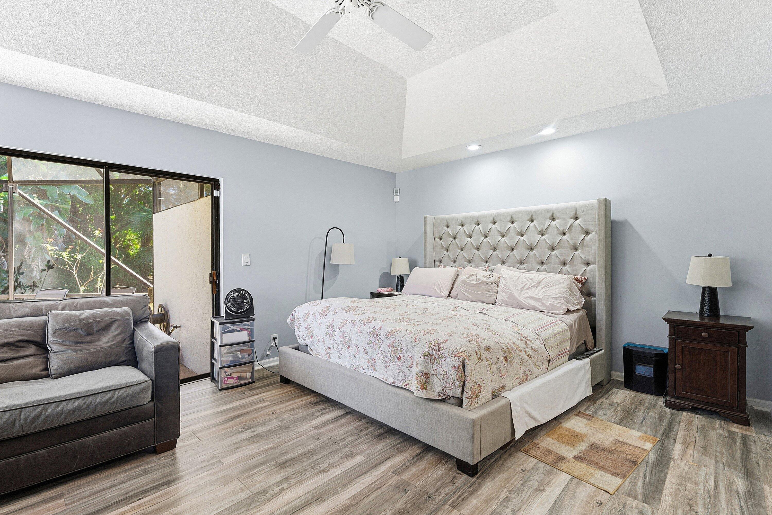 1120 Sand Drift Way A