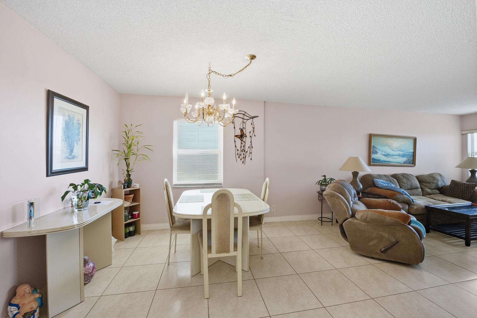 401 Golden Isles Drive 1009