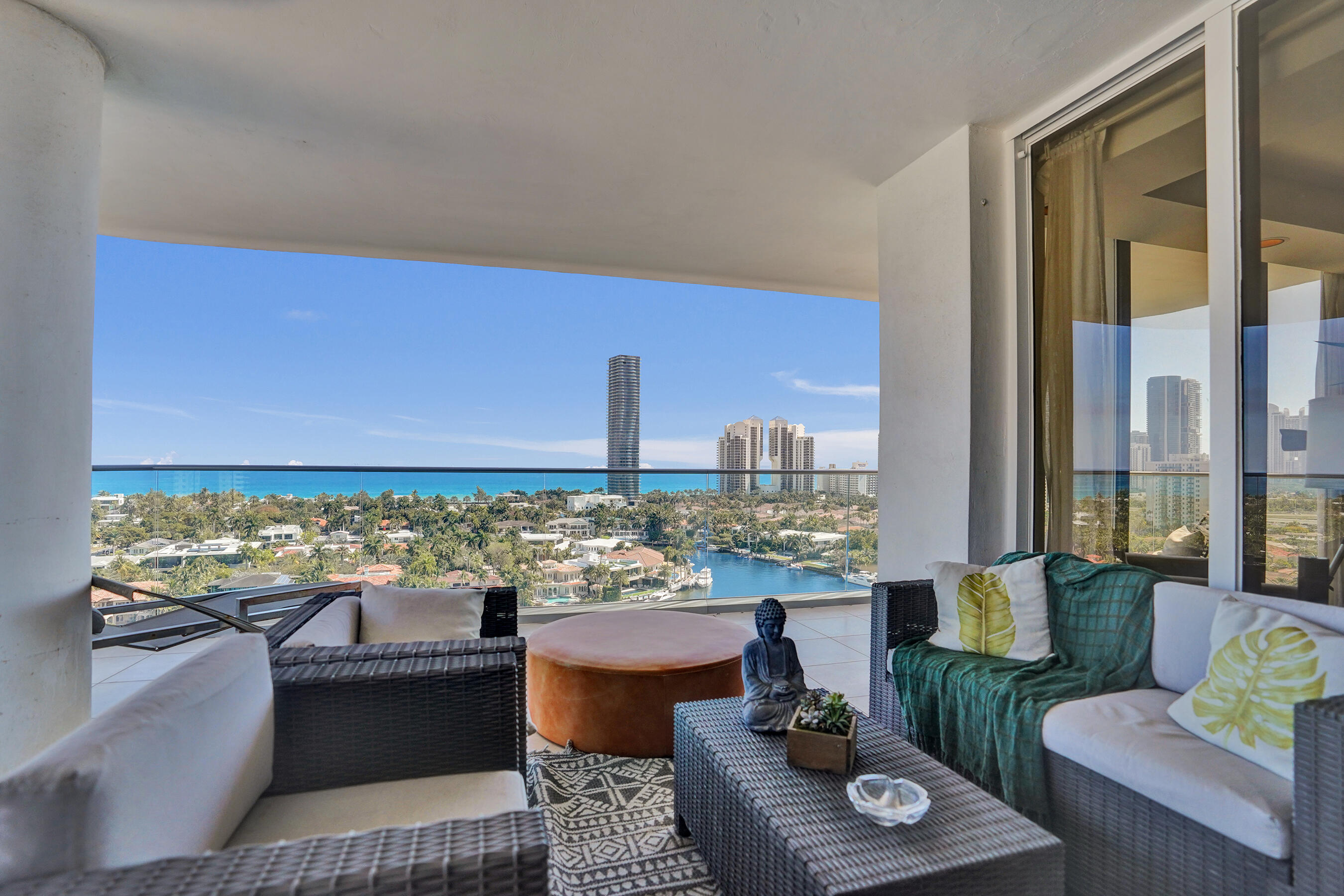 19707 Turnberry Way 18j