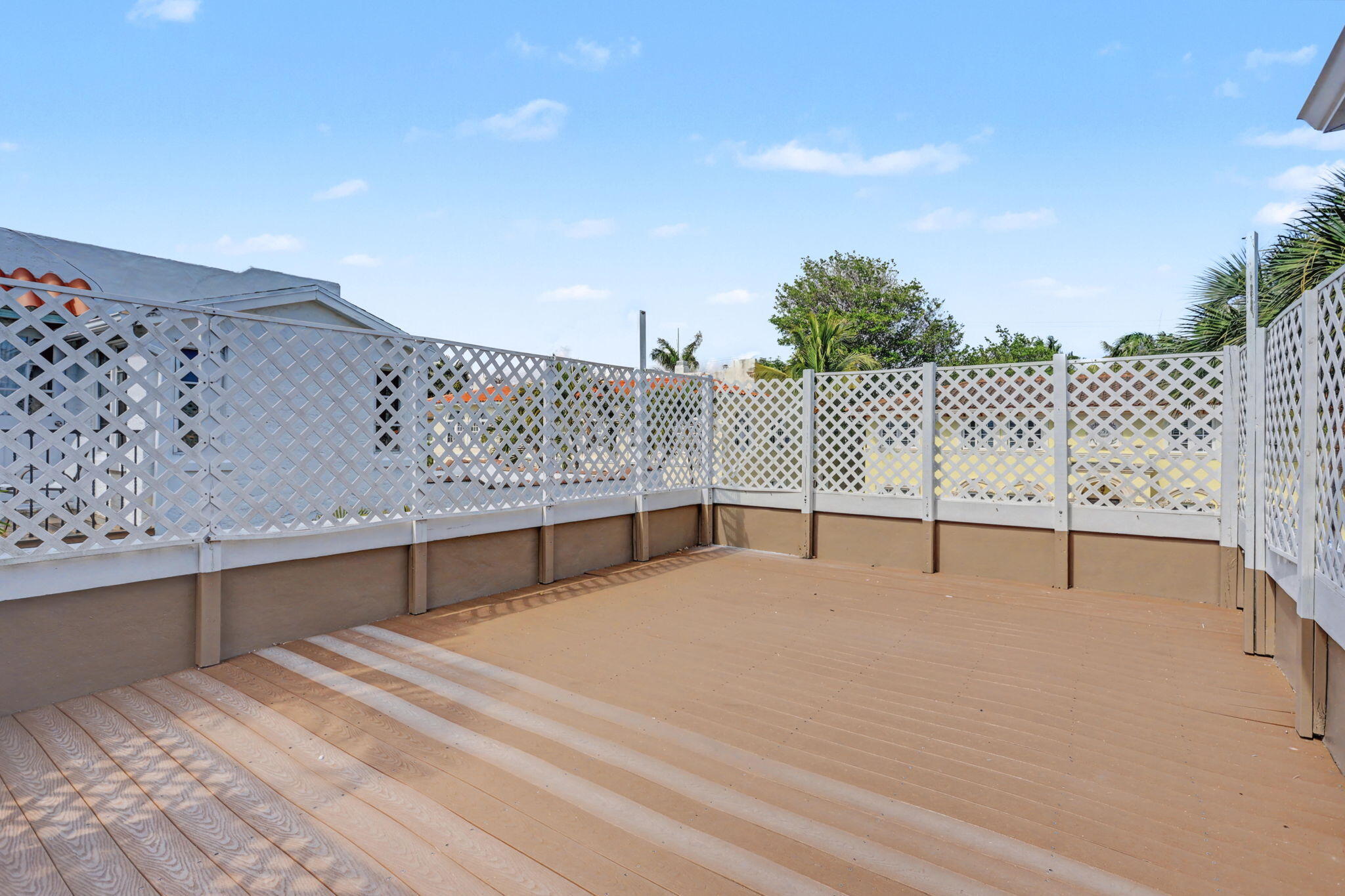 240 Oleander Avenue 244