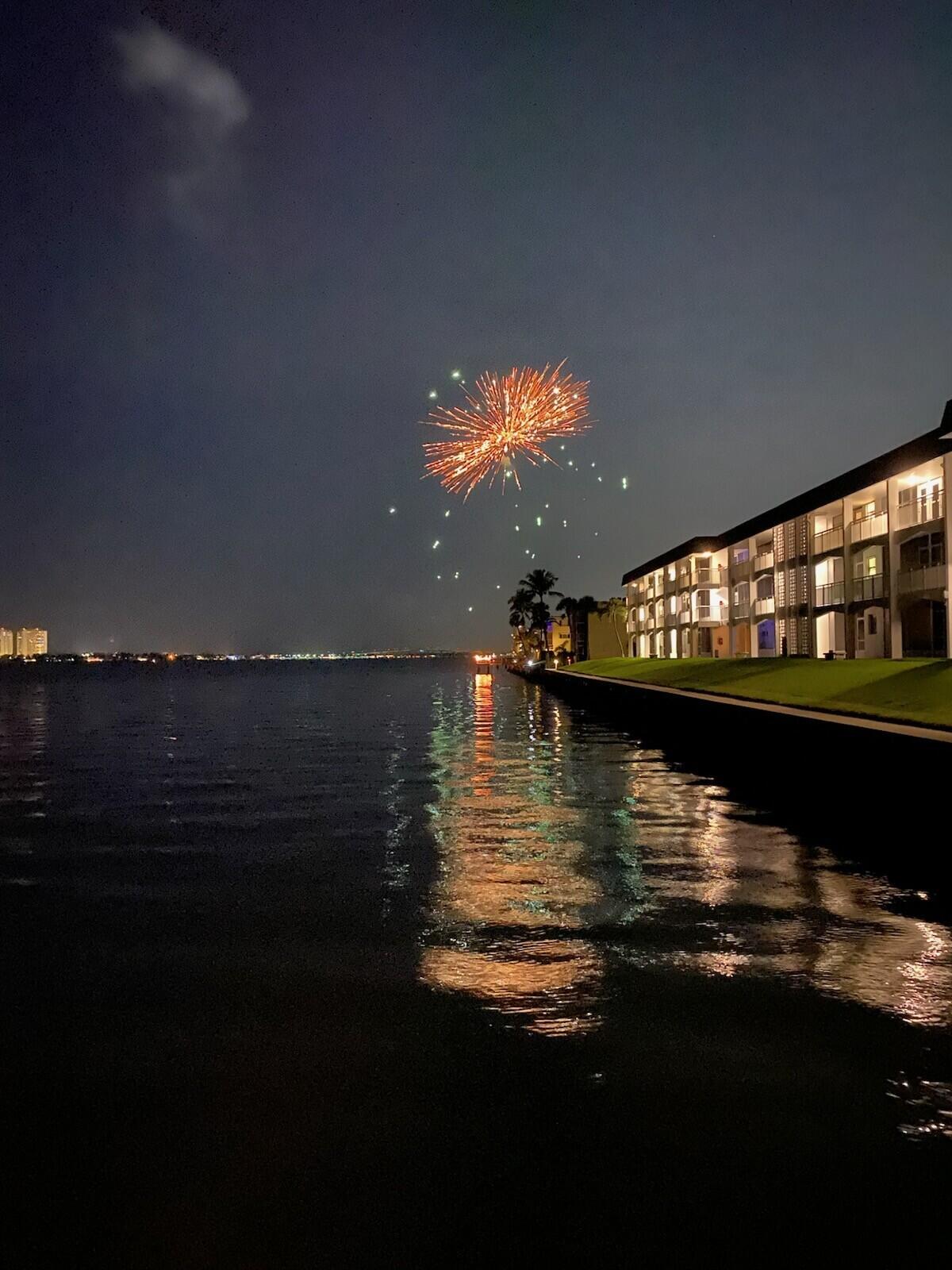 111 Shore Court 305-C, North Palm Beach Unit: 305-C