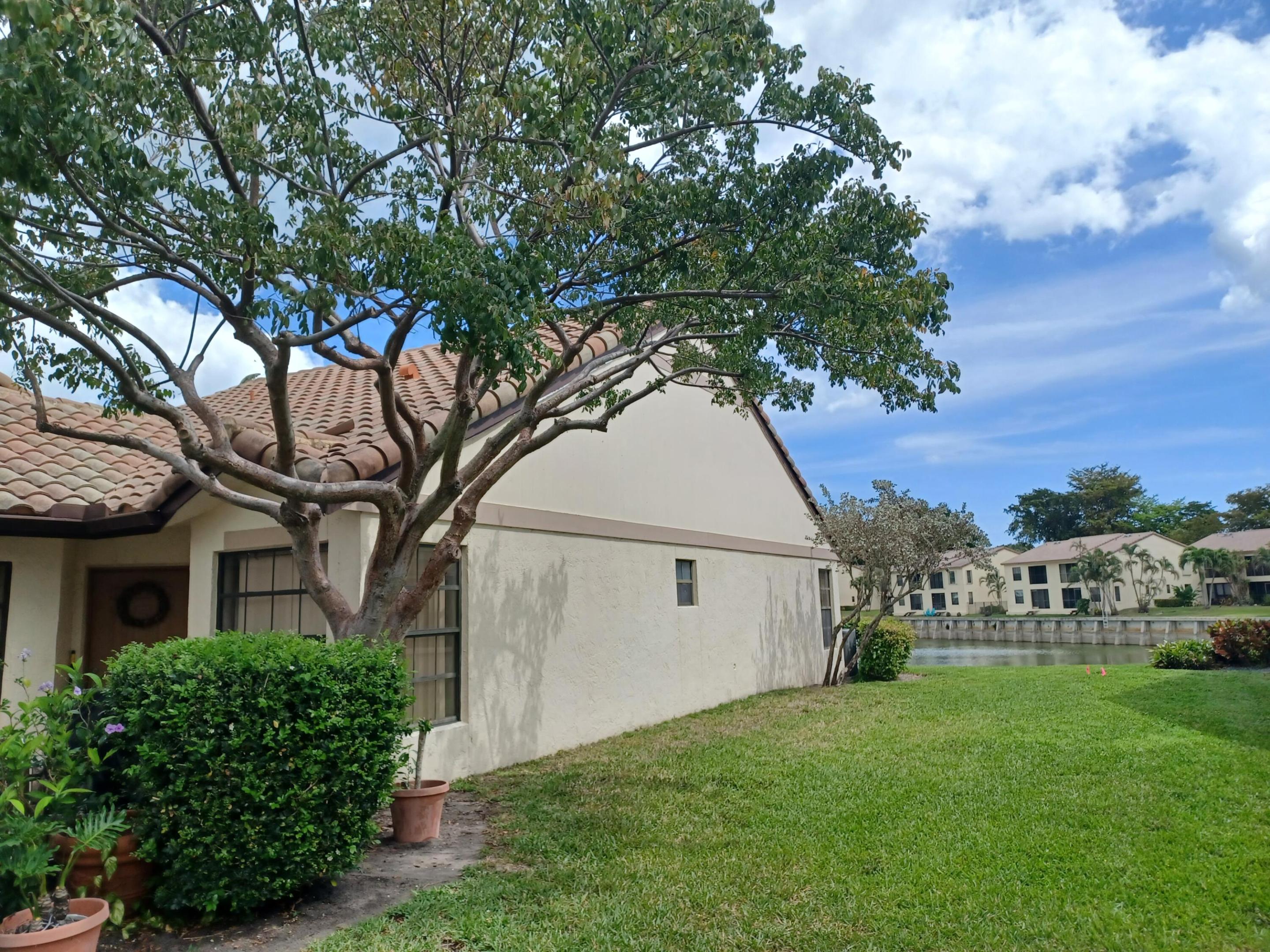 338 Eastwood Terrace
