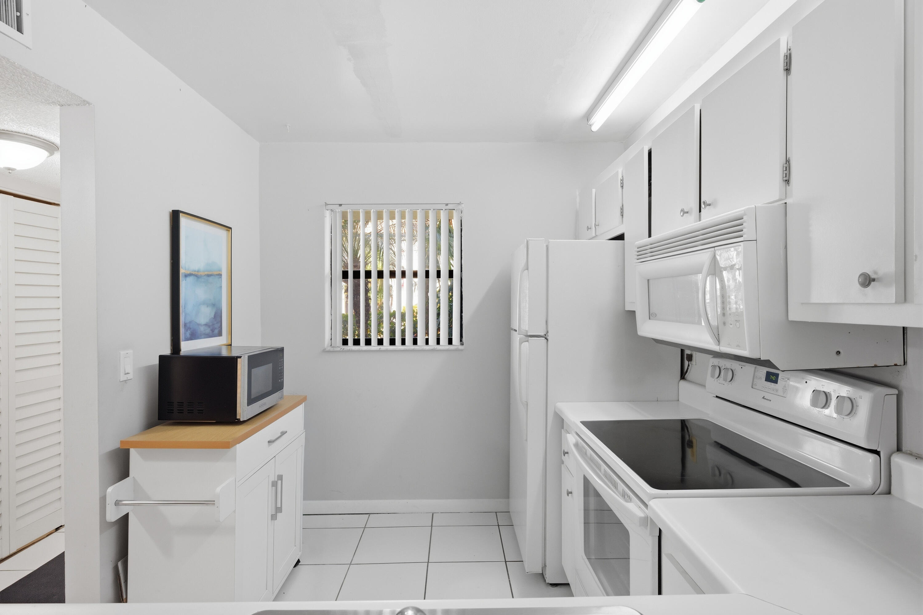 7118 Golf Colony Court 106