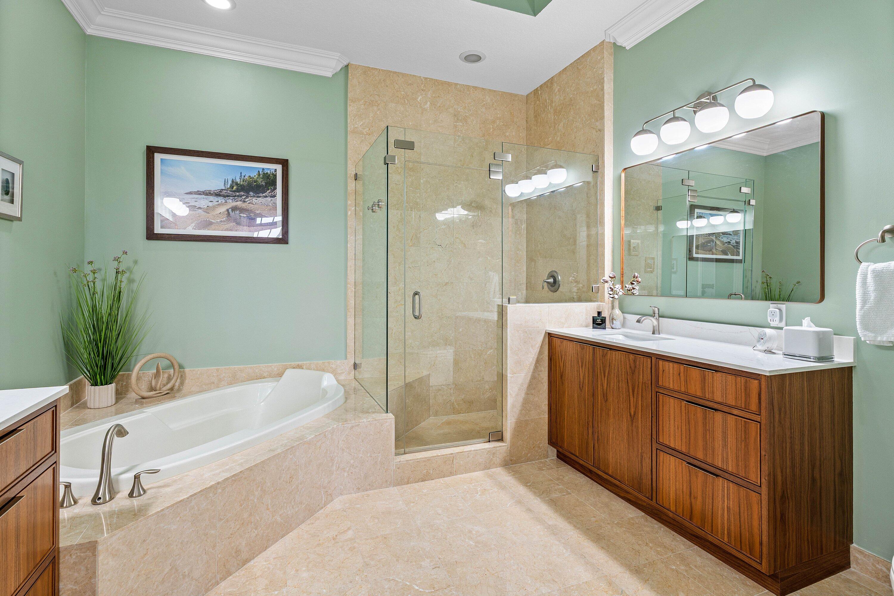 701 S Olive Avenue 515