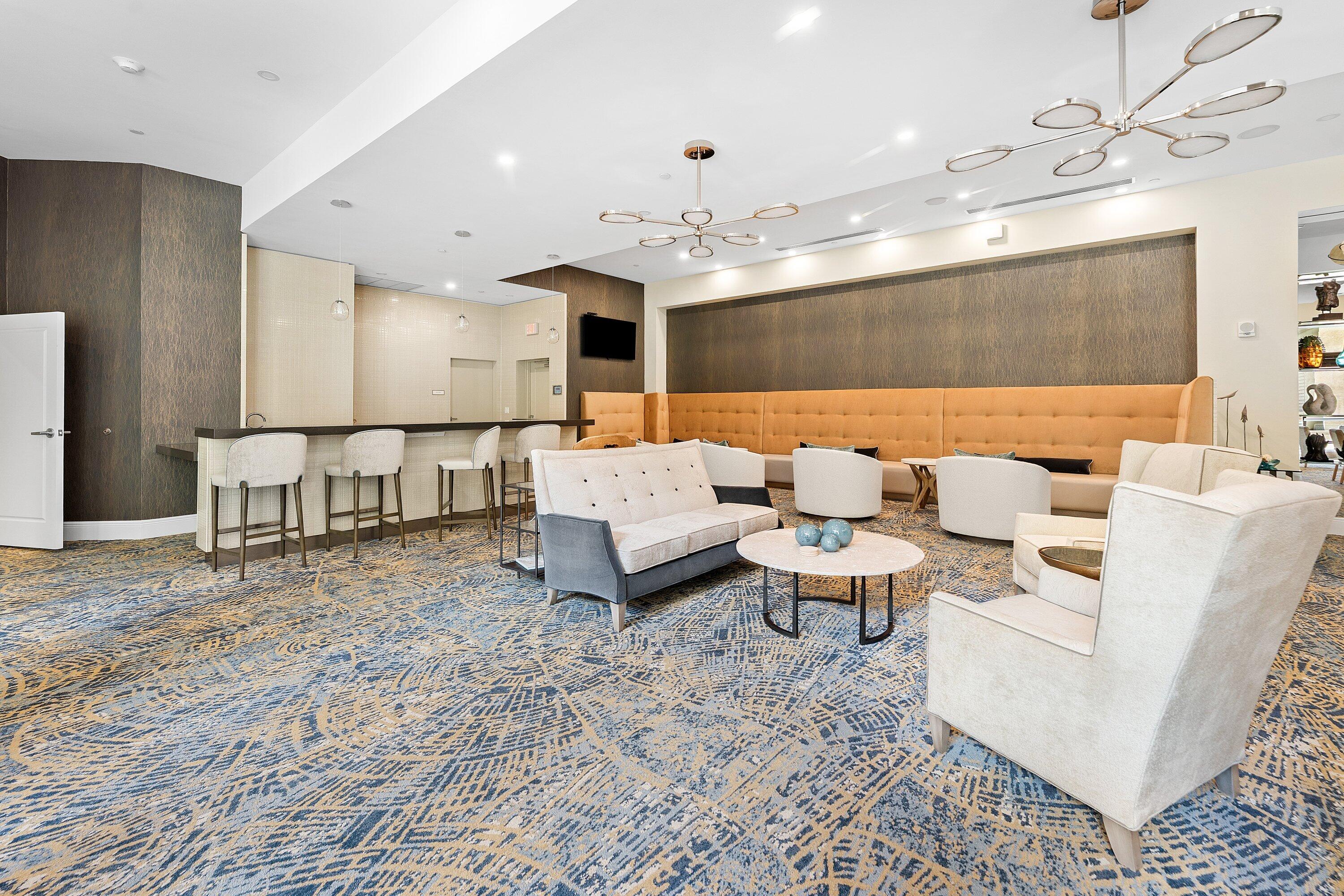 701 S Olive Avenue 515