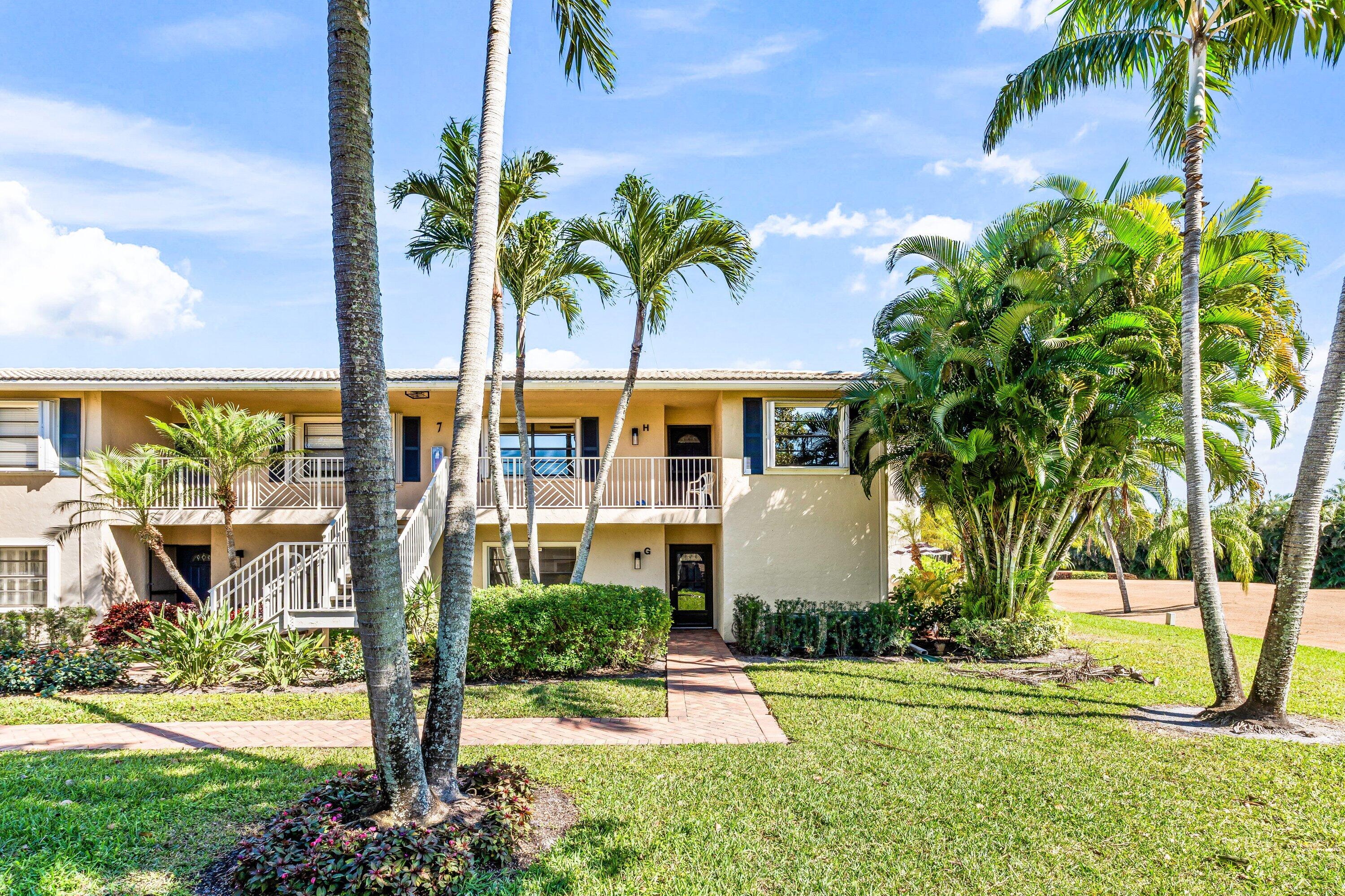 7 Stratford Drive G
