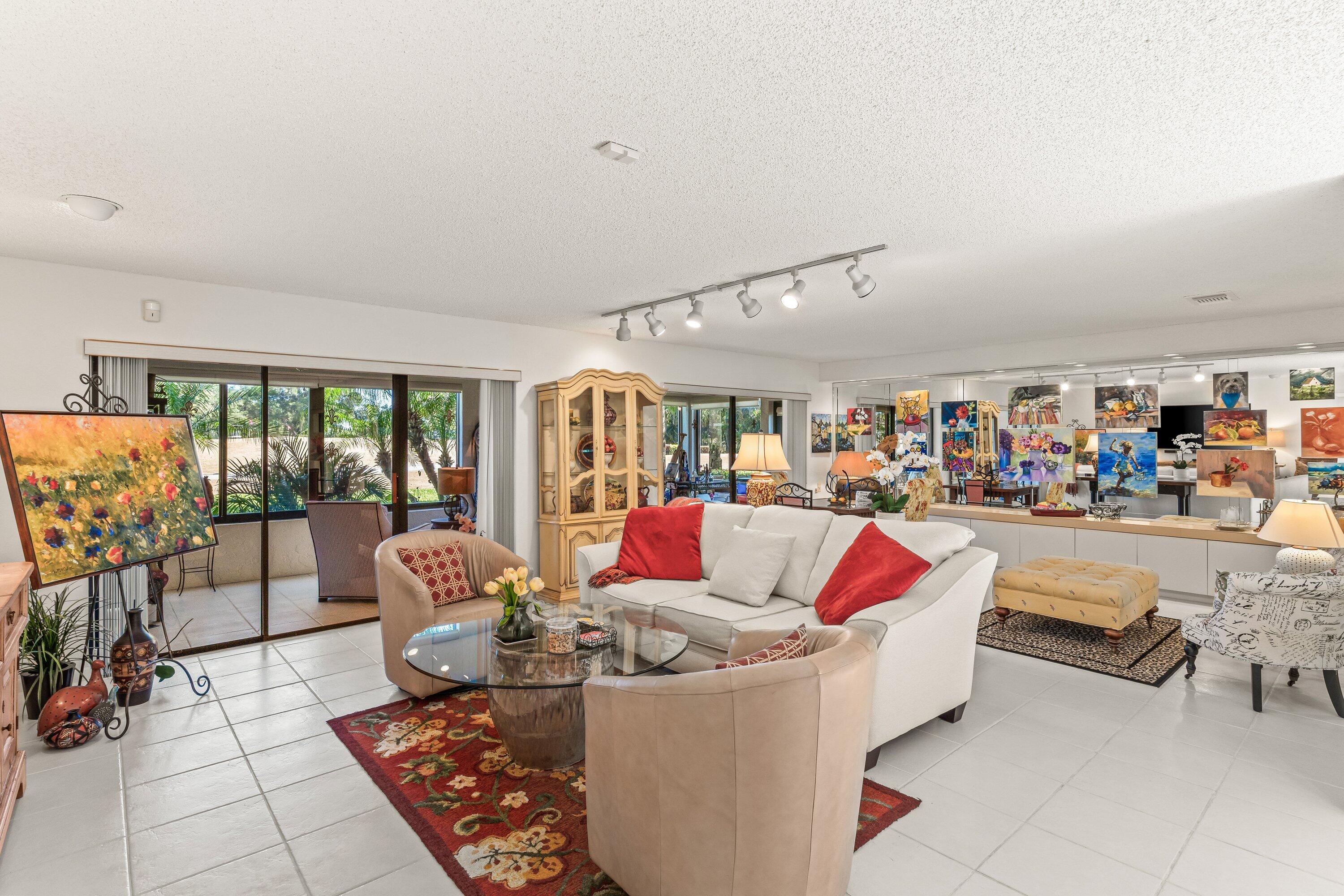 7 Stratford Drive G