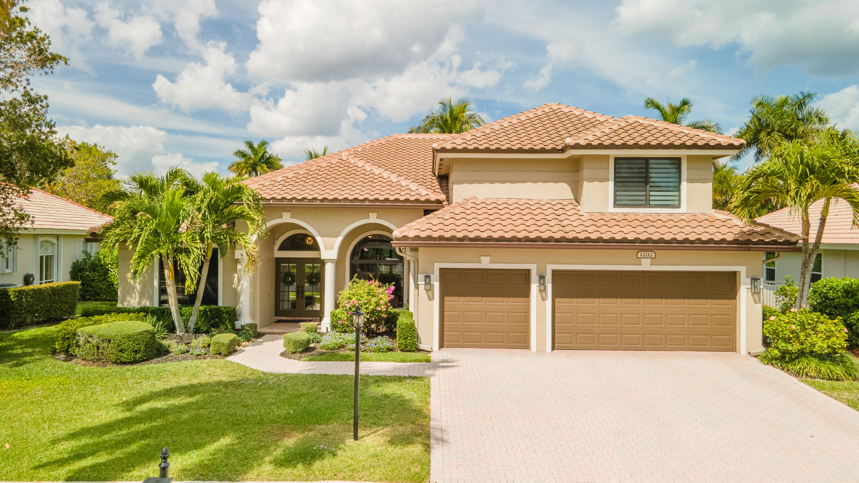 12212 Rockledge Circle