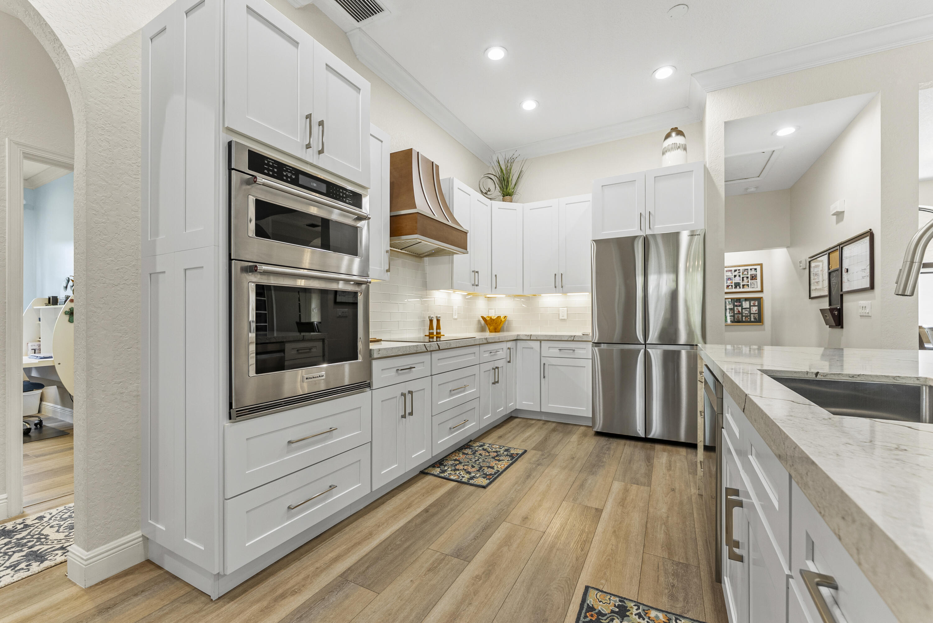 12212 Rockledge Circle