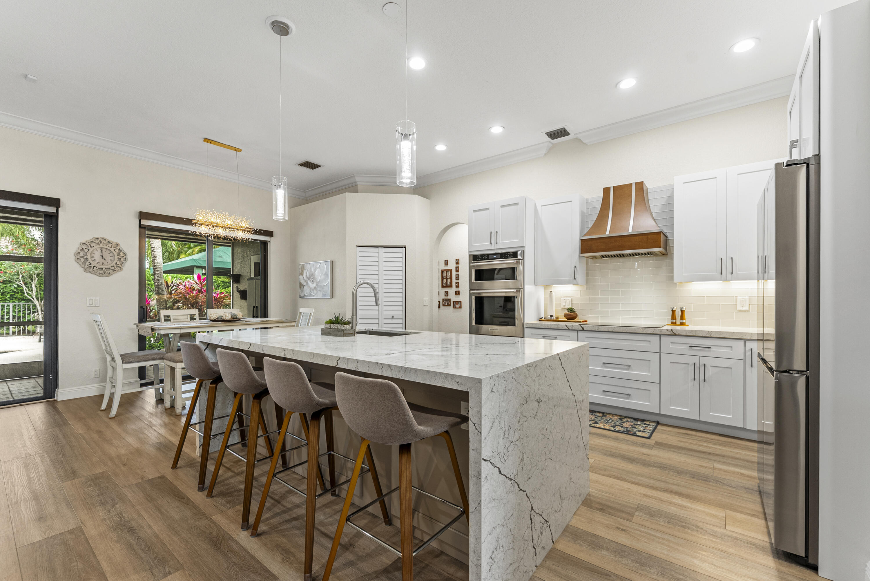 12212 Rockledge Circle