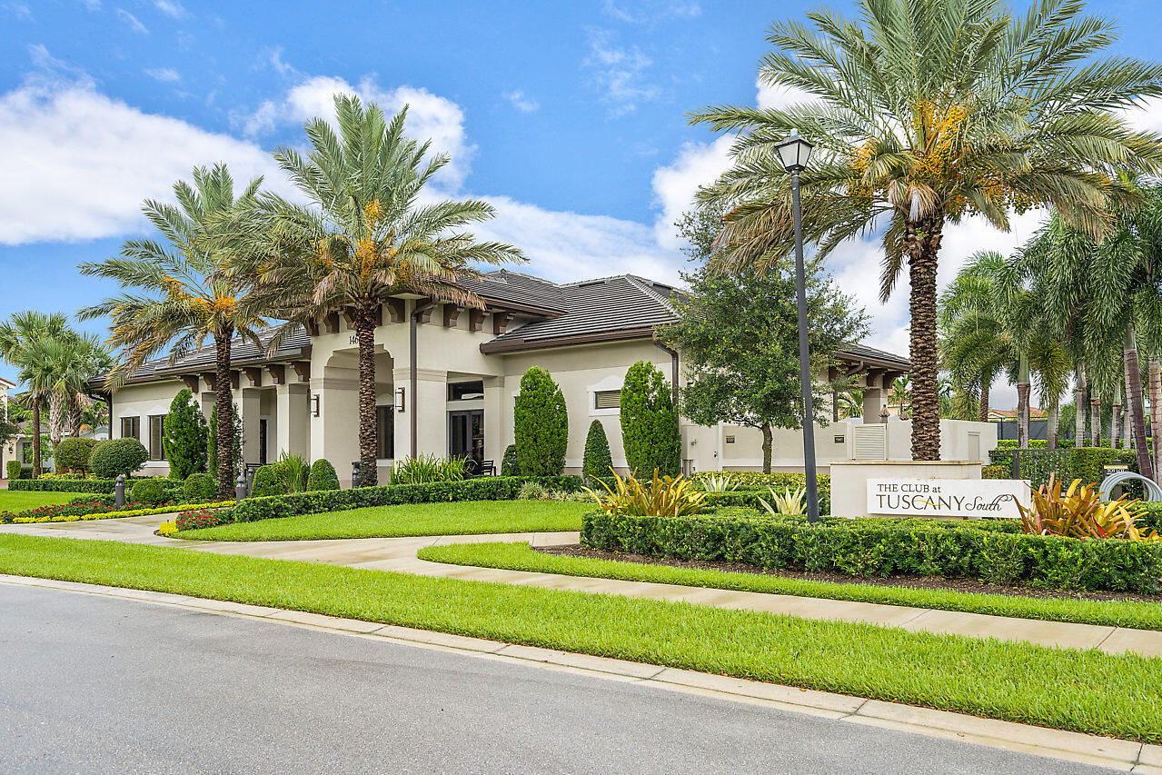 7866 Clay Mica Court