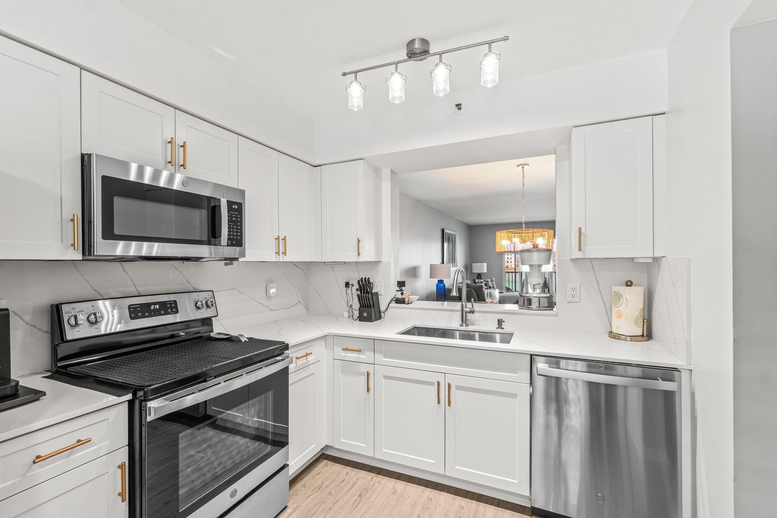 14112 Huntington Pointe Drive 210