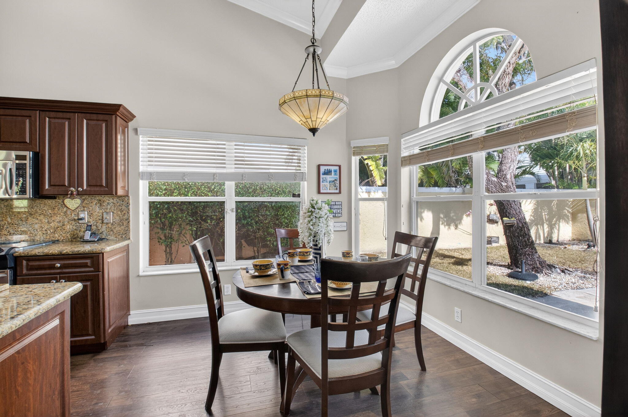 8361 Horseshoe Bay Road