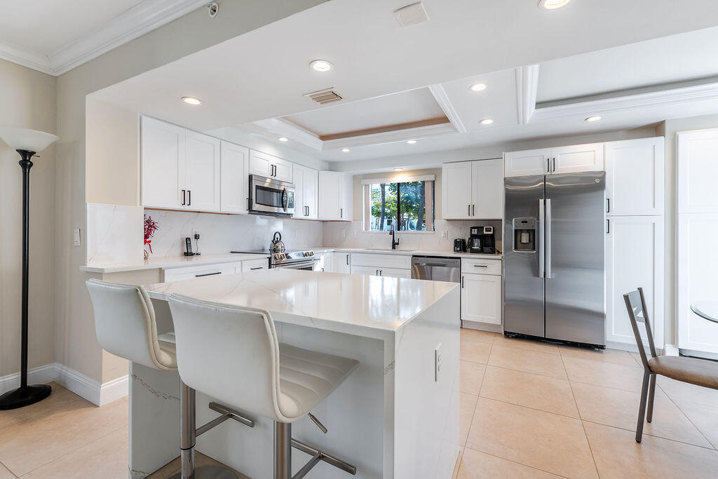 15351 Strathearn Drive 10302