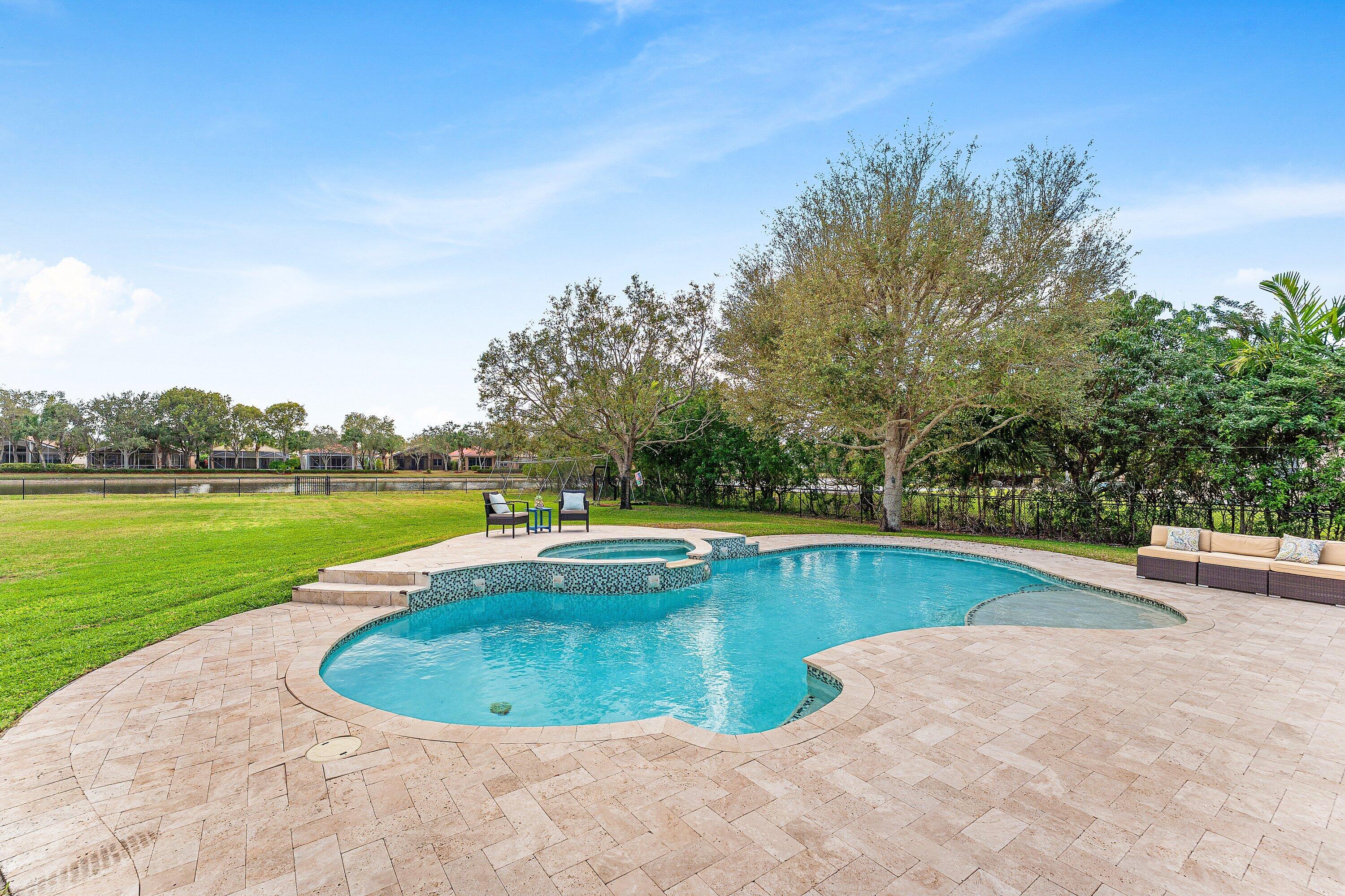 8880 S Kendale Circle