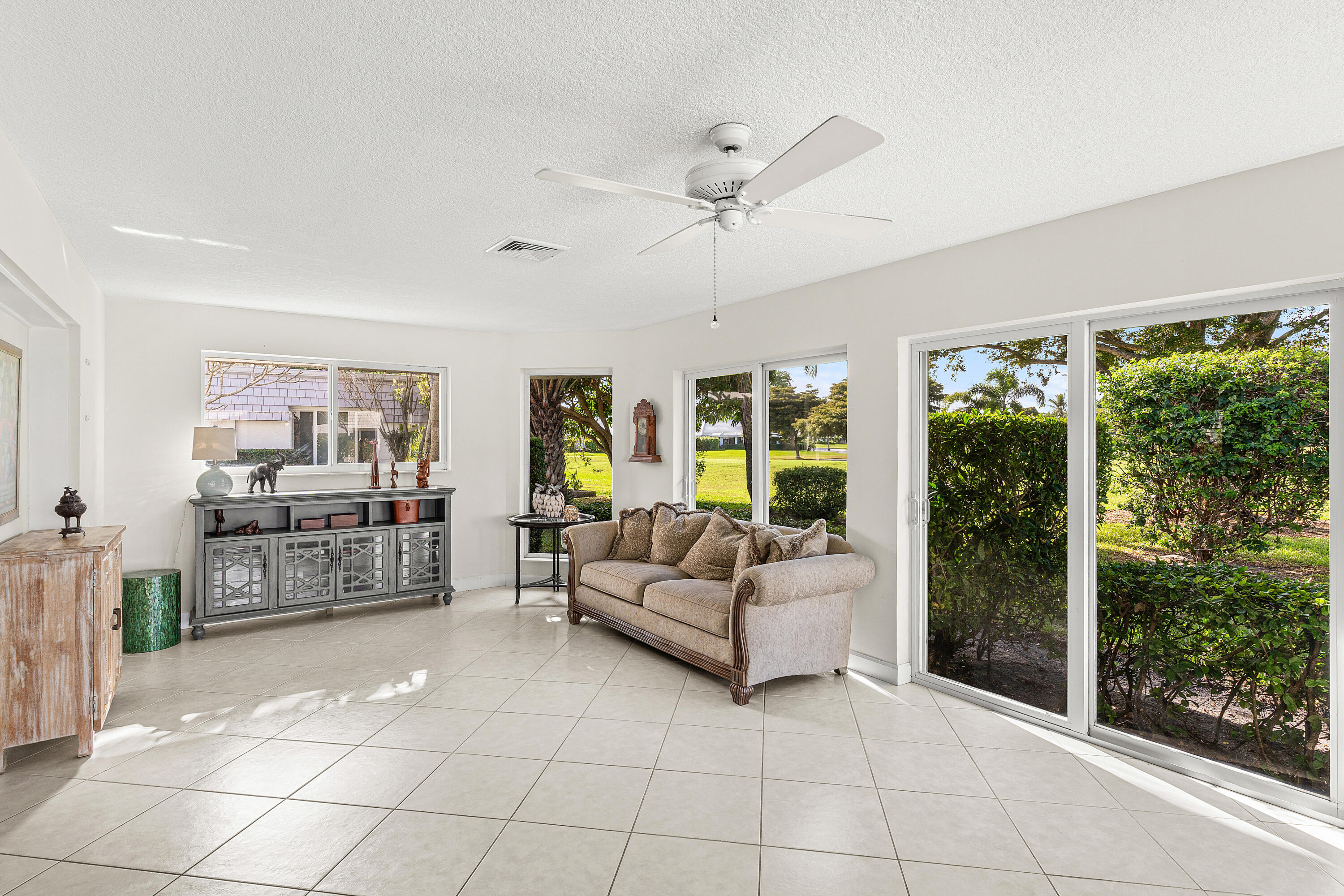 383 Villa Drive S