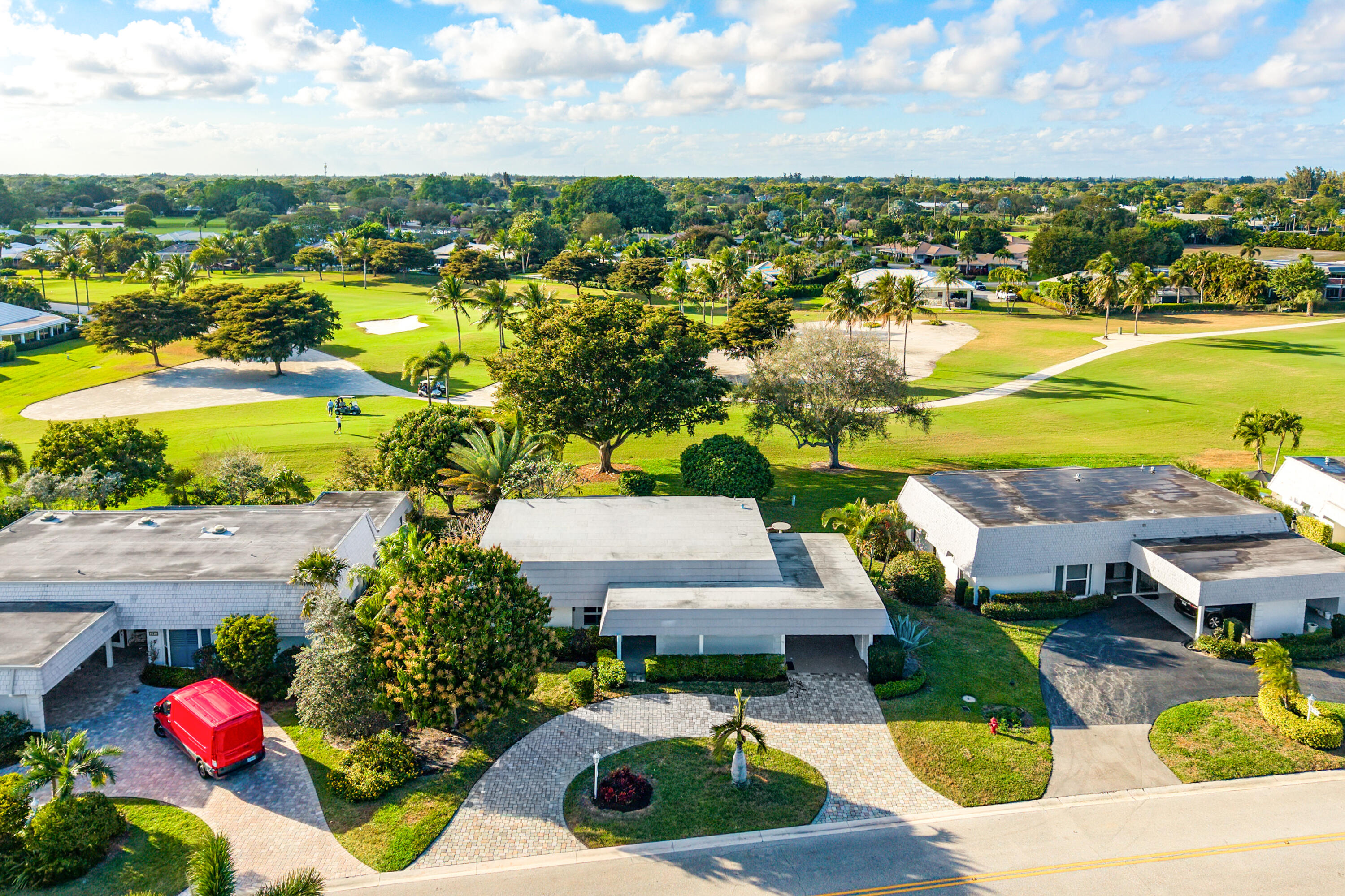 383 Villa Drive S