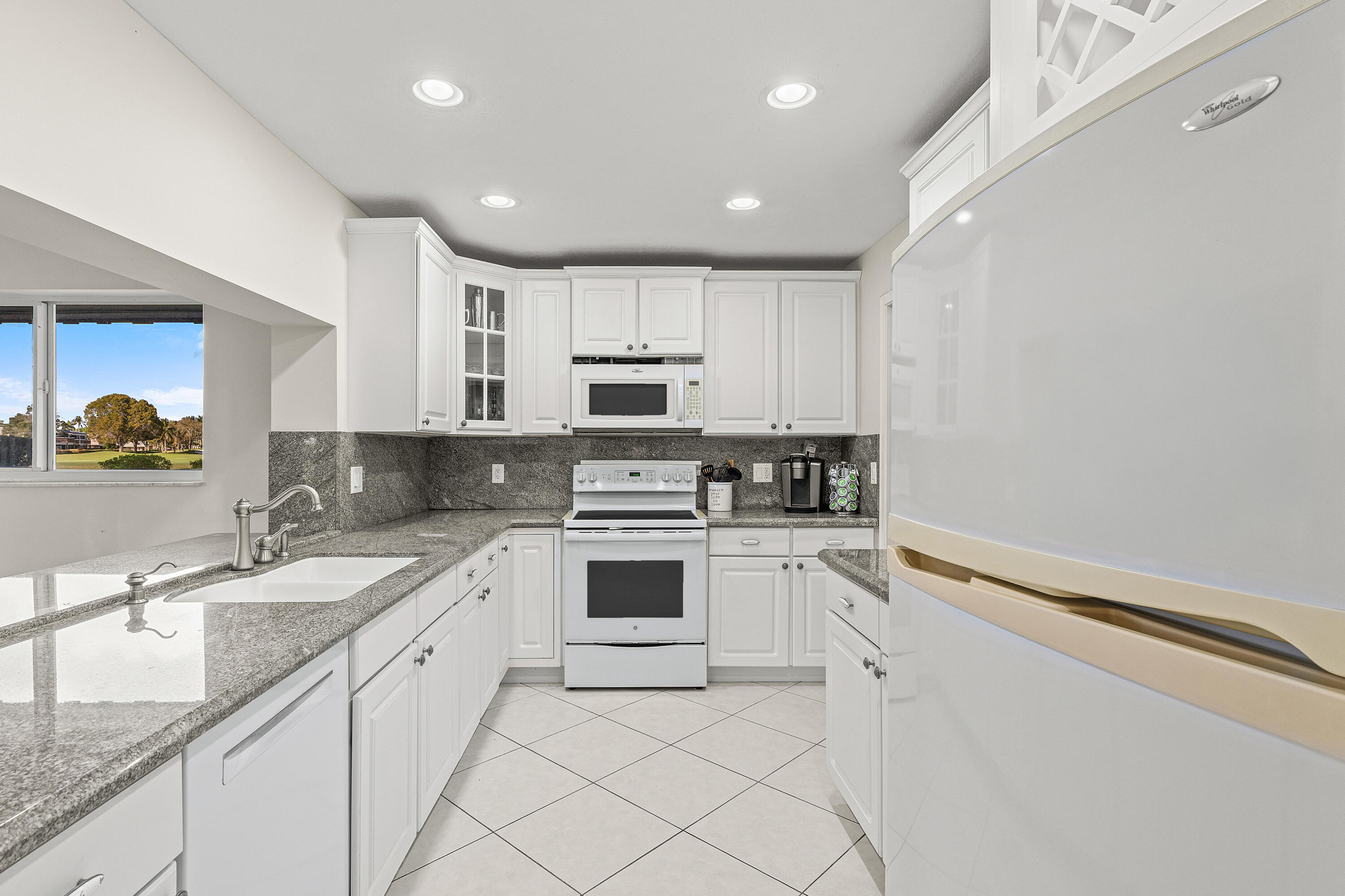 383 Villa Drive S