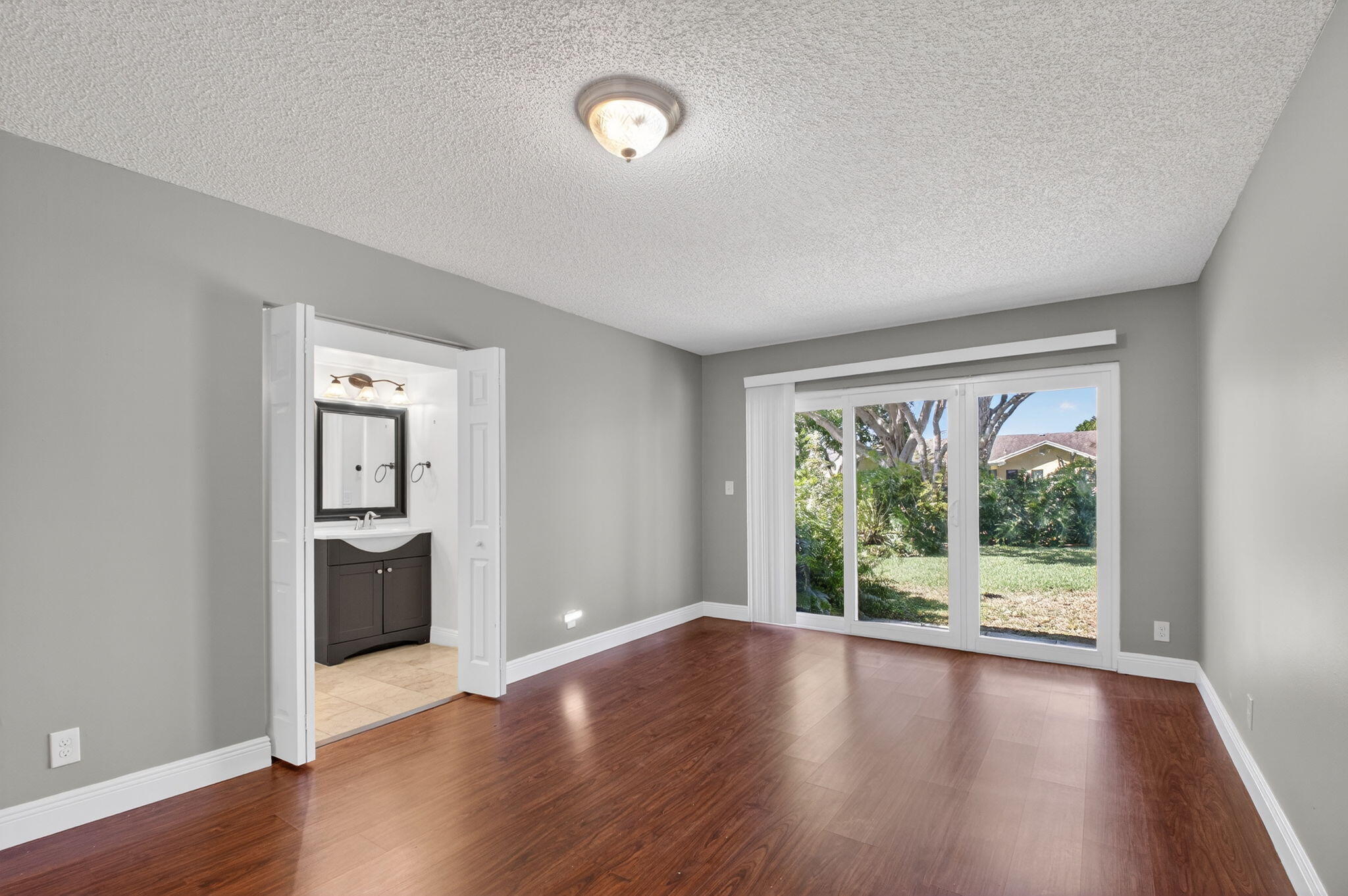 18093 104th Terrace S