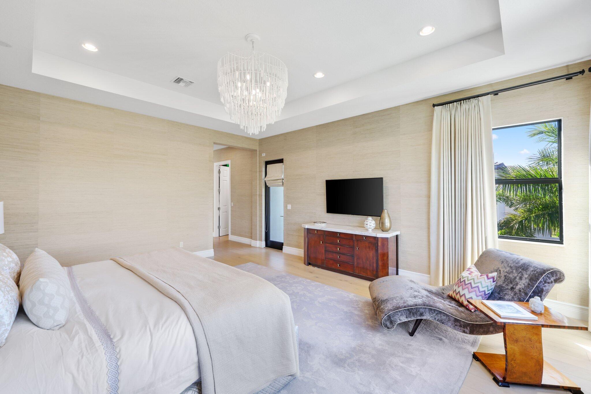 17057 Cappuccino Way