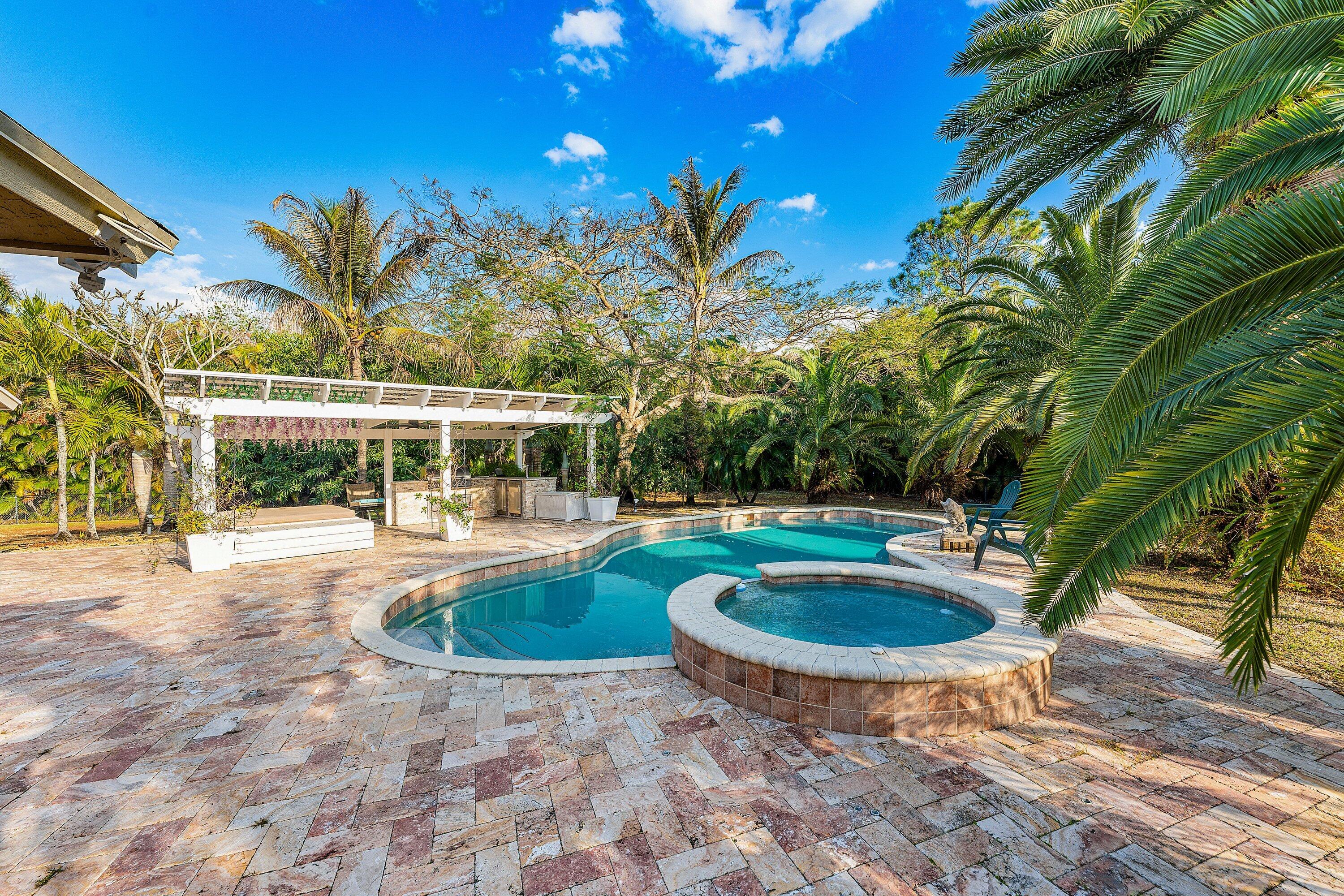 13256 Temple Boulevard, The Acreage