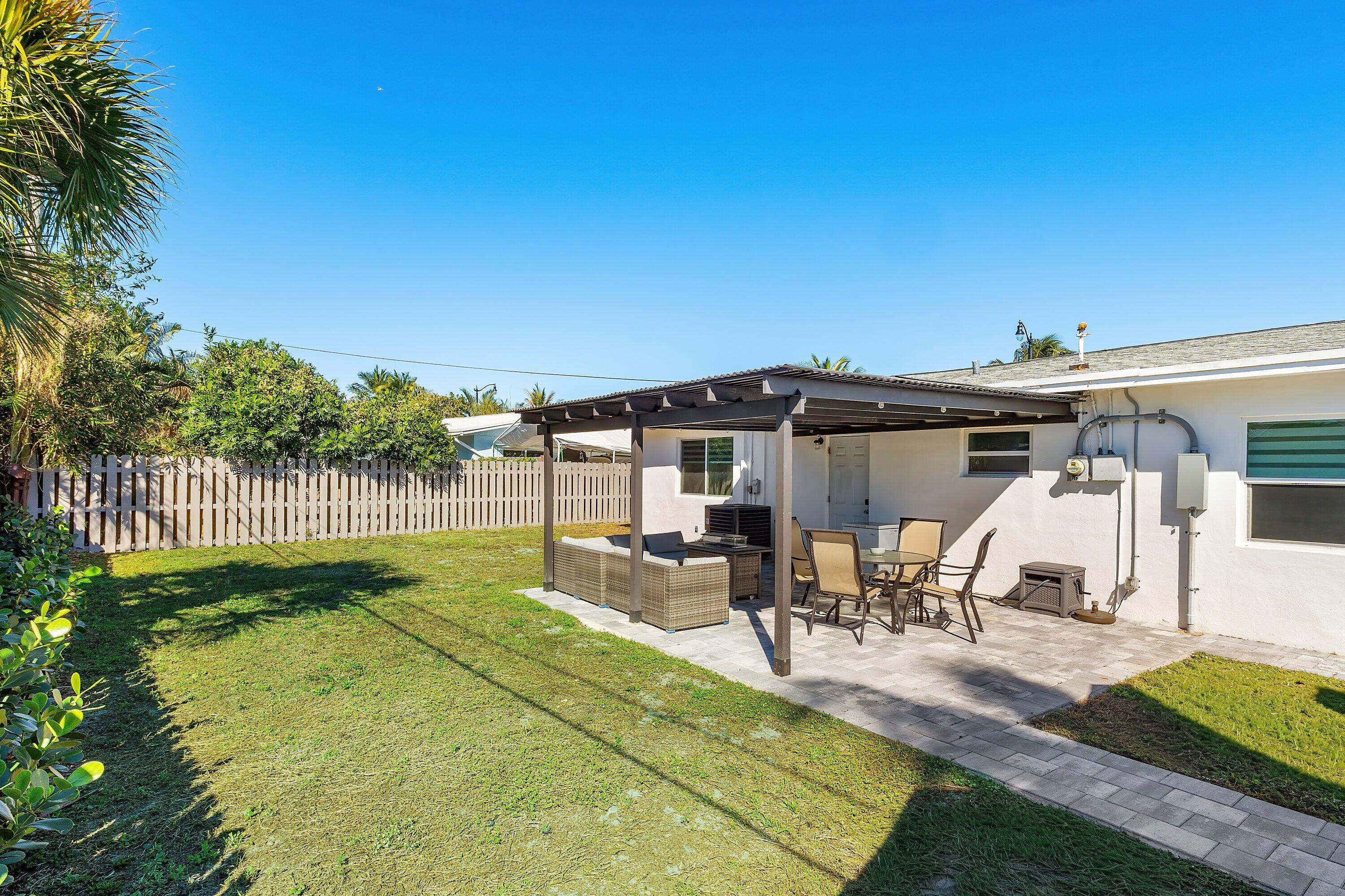 950 NE 23rd Place, Pompano Beach