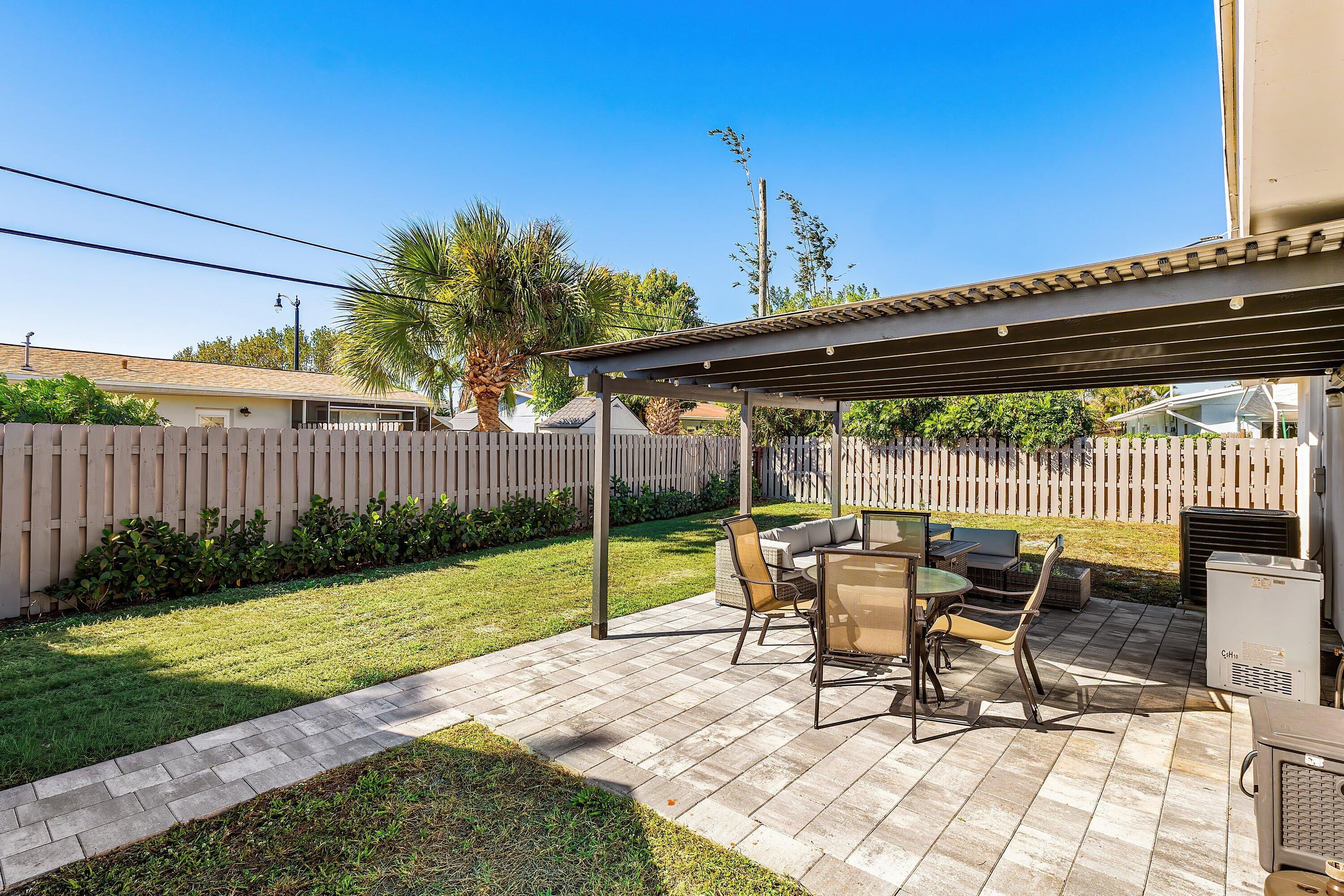 950 NE 23rd Place, Pompano Beach