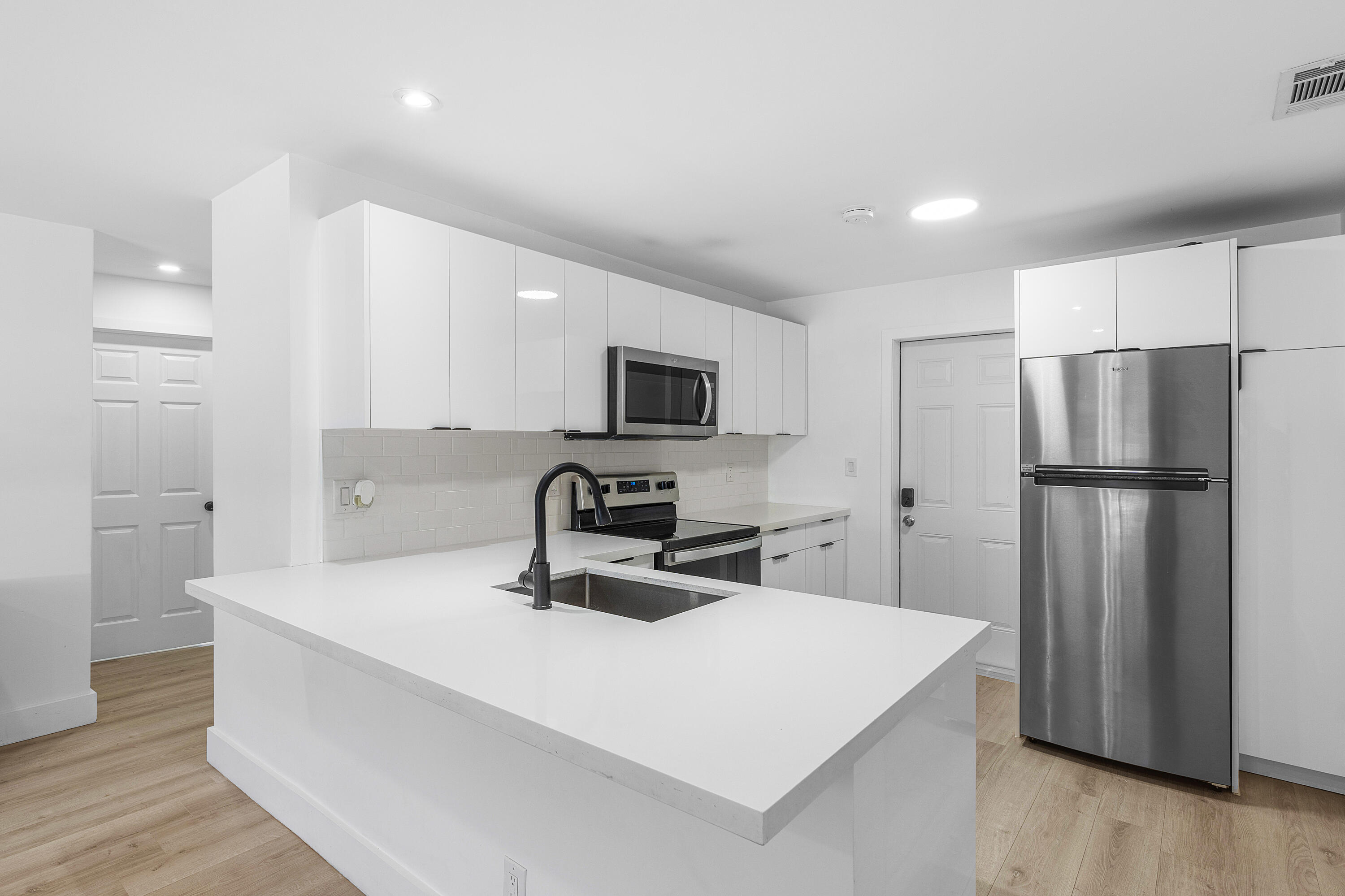 950 NE 23rd Place, Pompano Beach