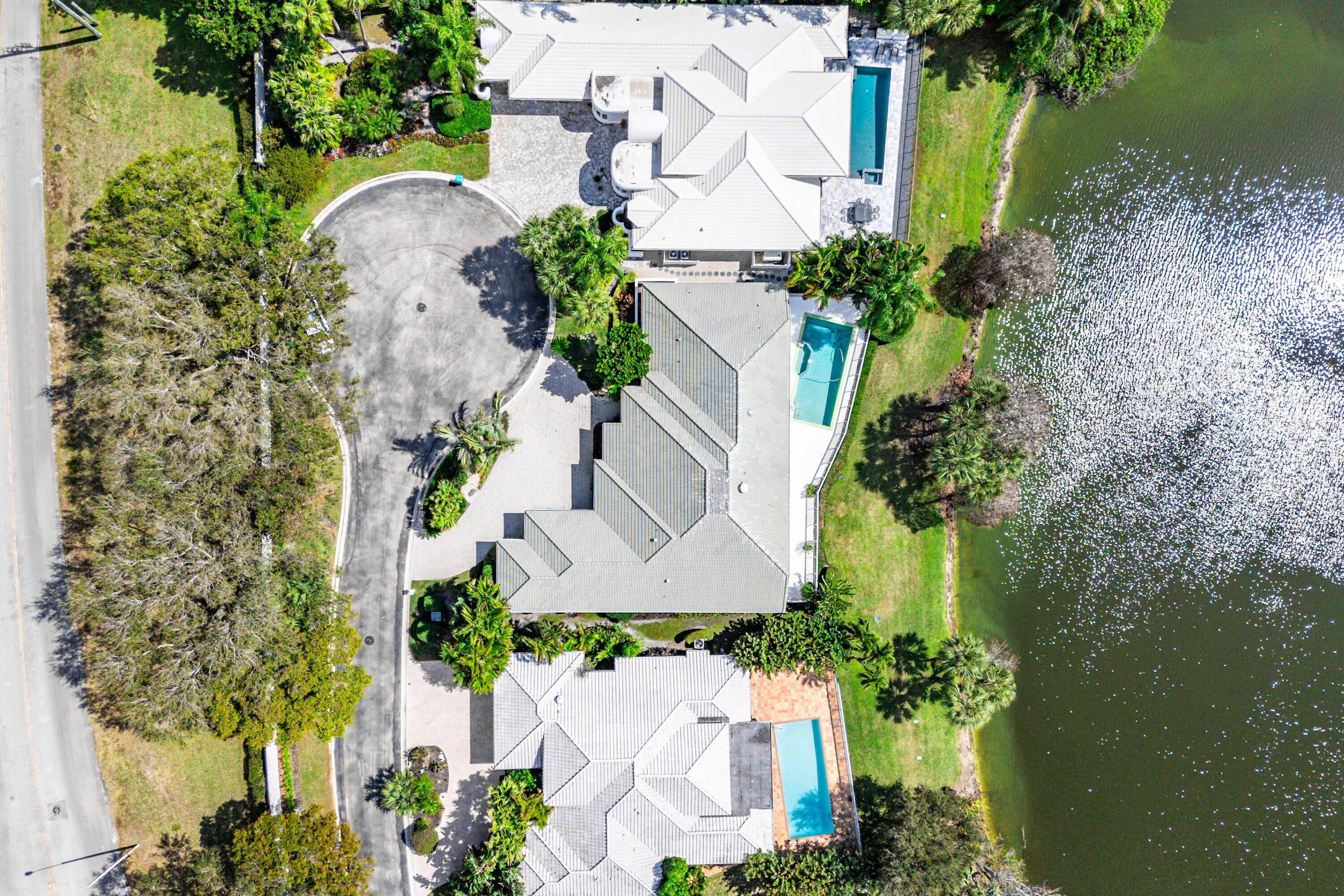 4 Sutton Drive