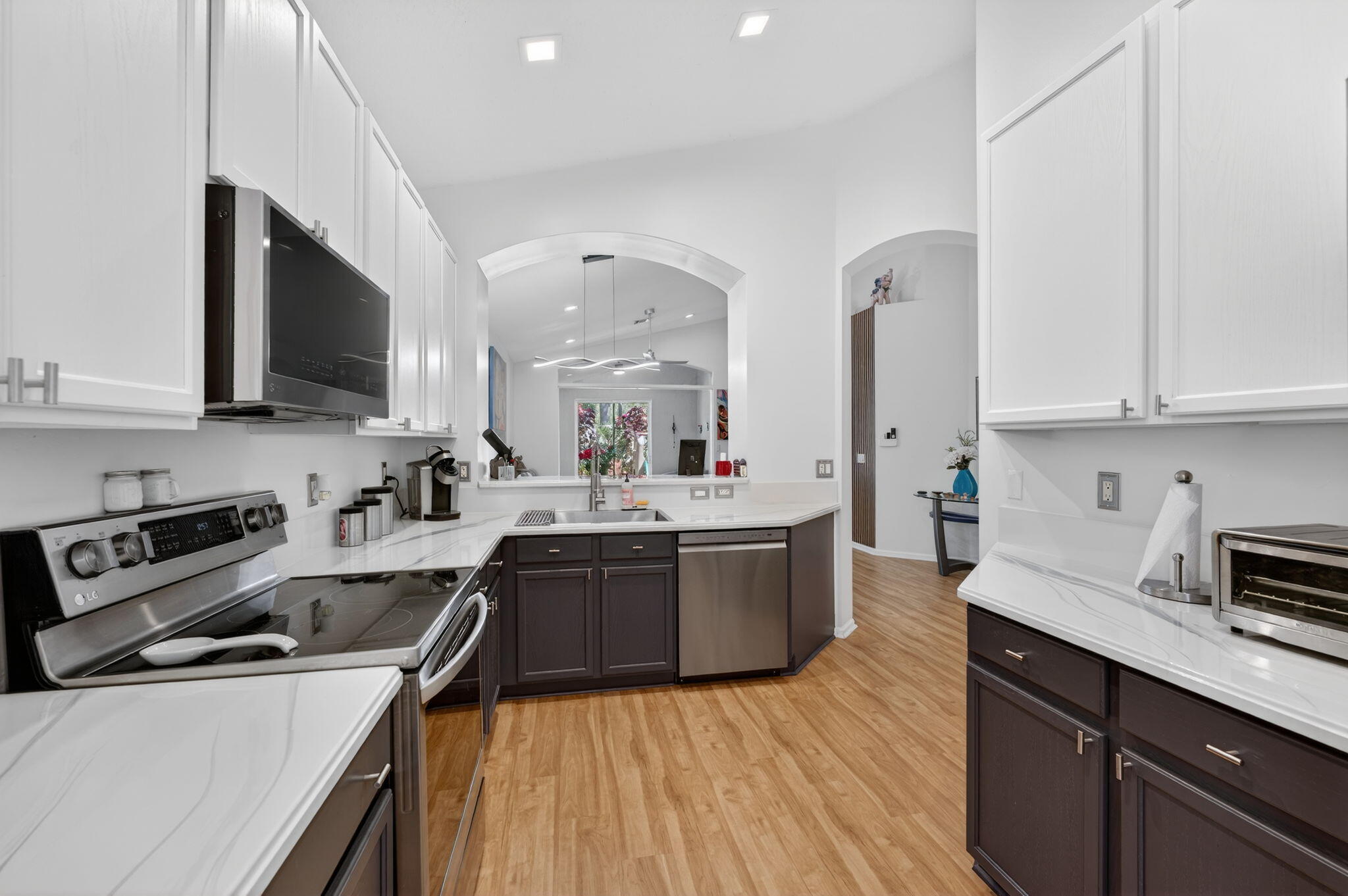 6689 Southport Drive