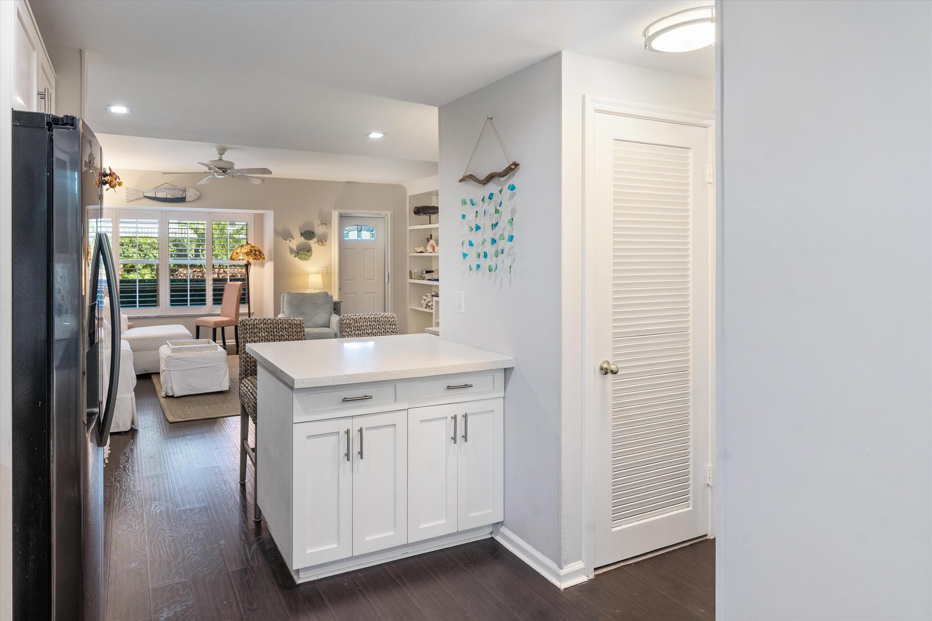 6590 N Ocean Boulevard 9, Ocean Ridge Unit: 9