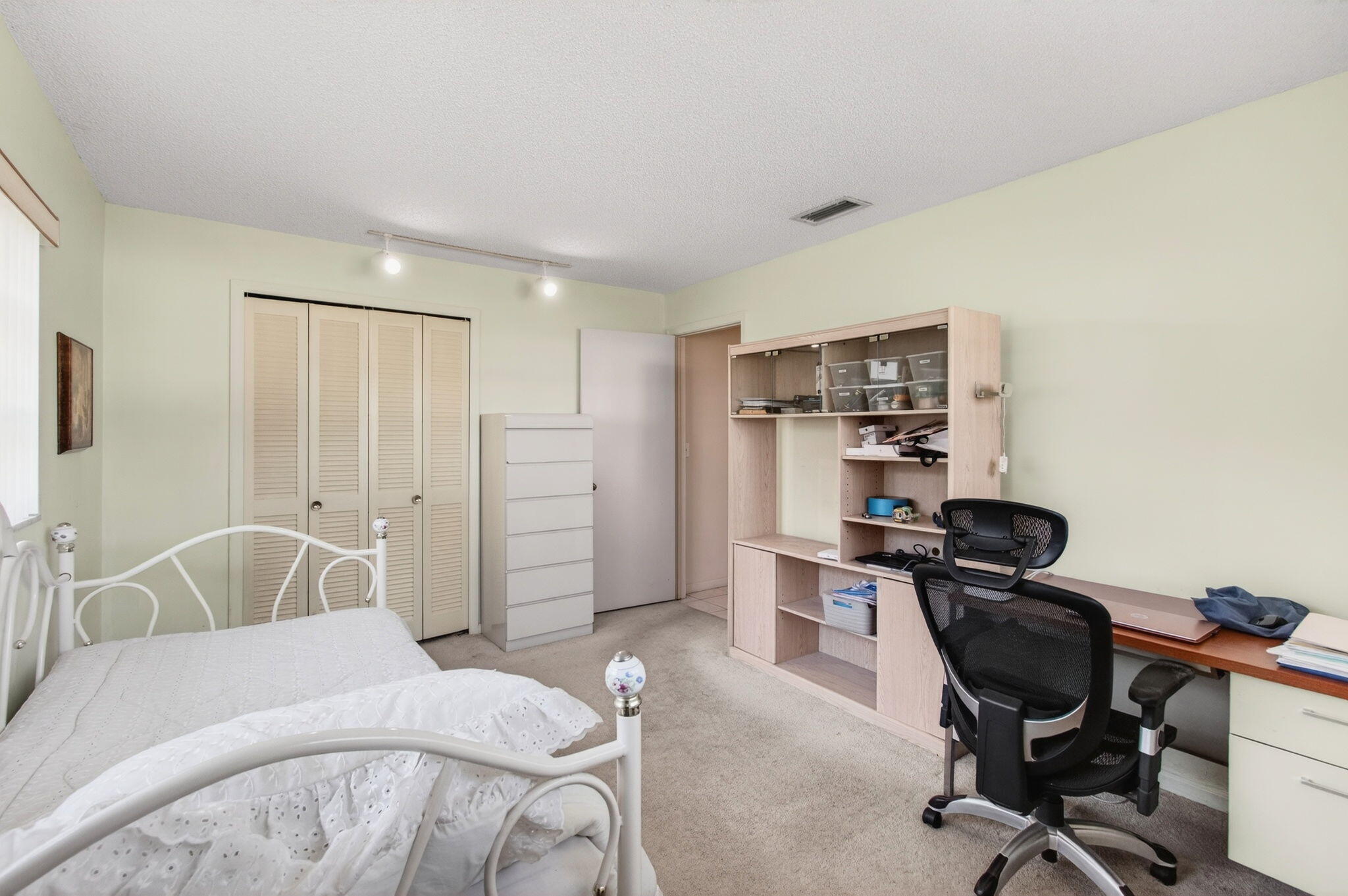 10244 Dovewood Lane A