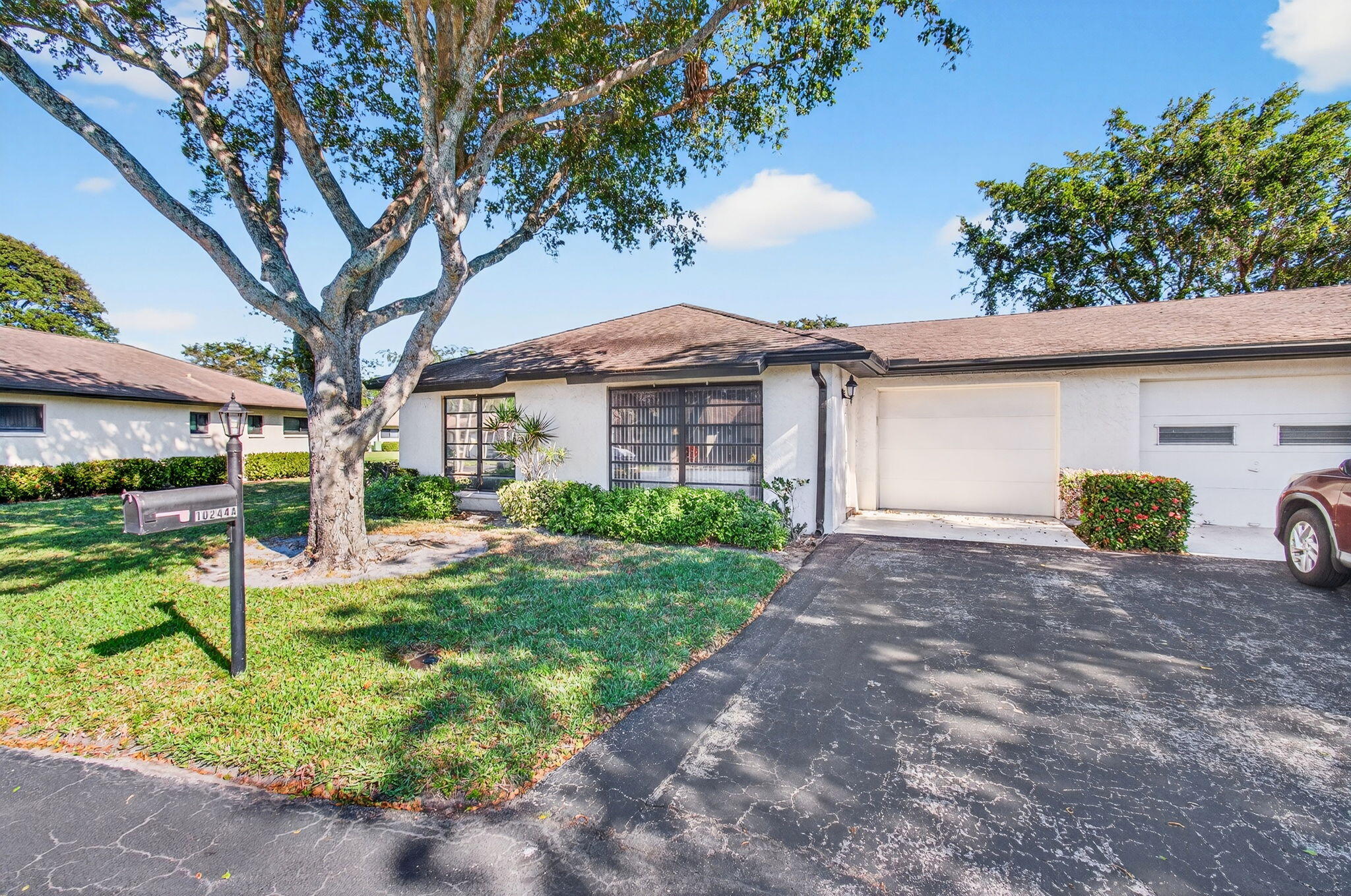 10244 Dovewood Lane A