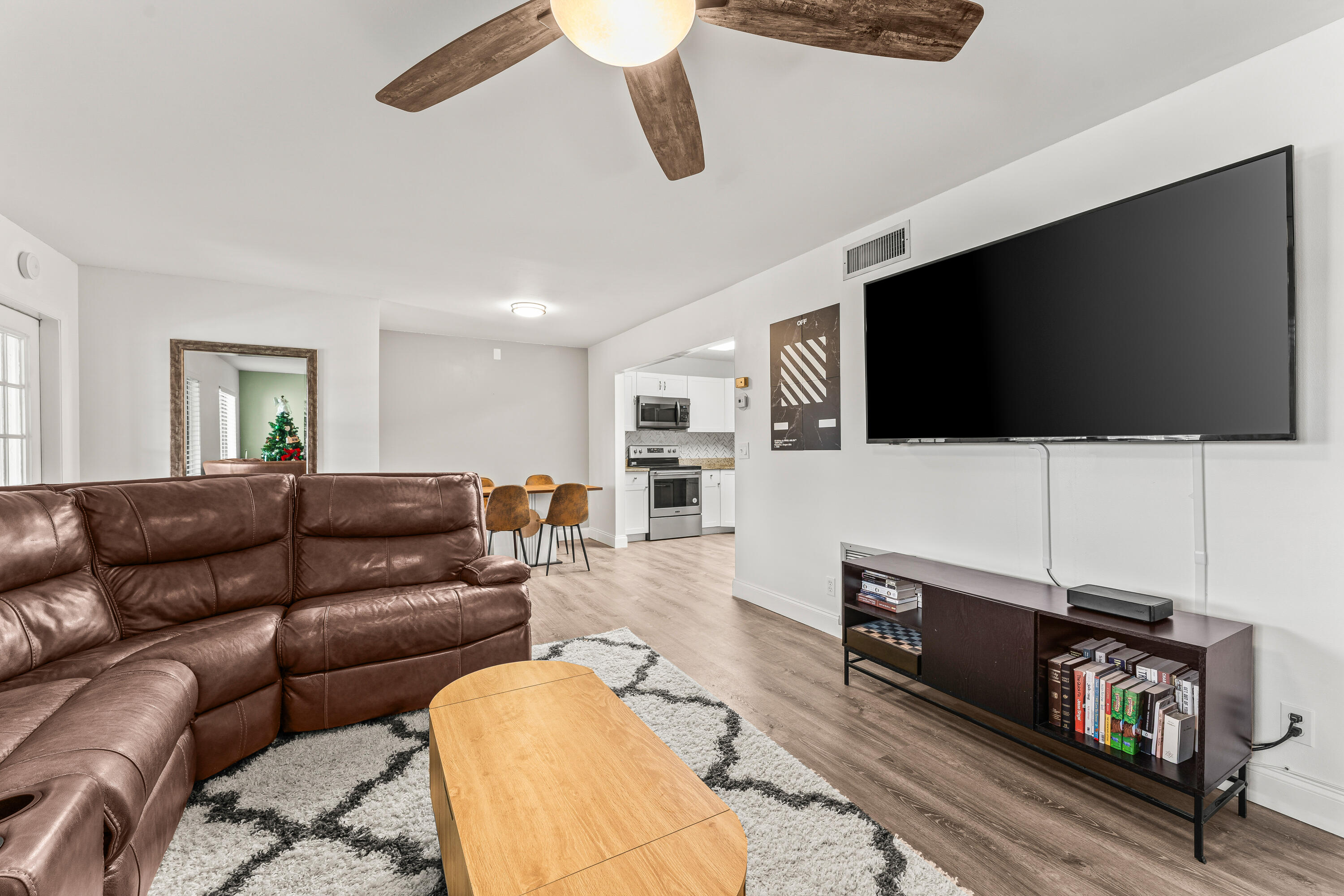 508 Shady Pine Way D2