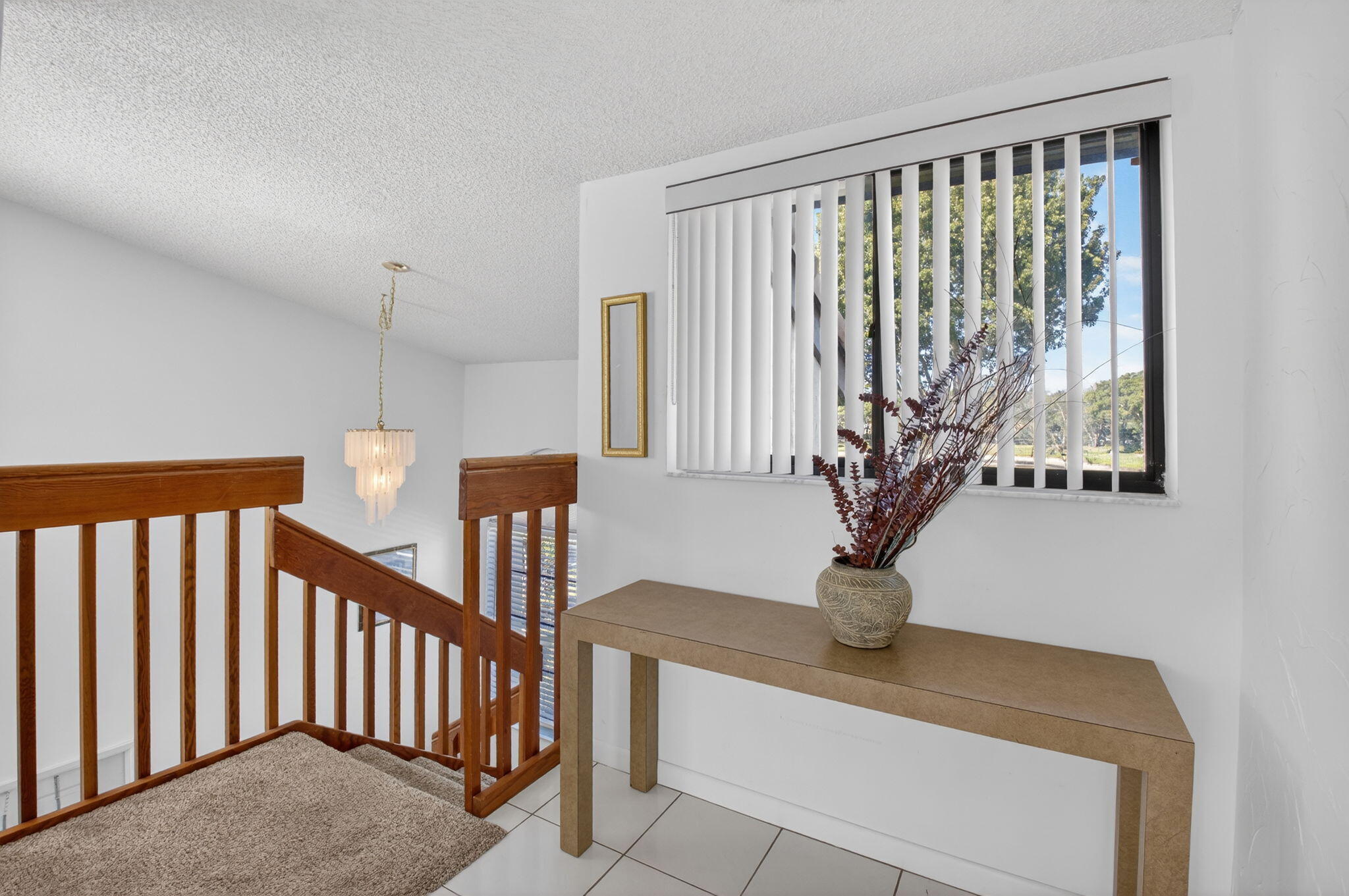 10279 N Circle Lake Drive 202