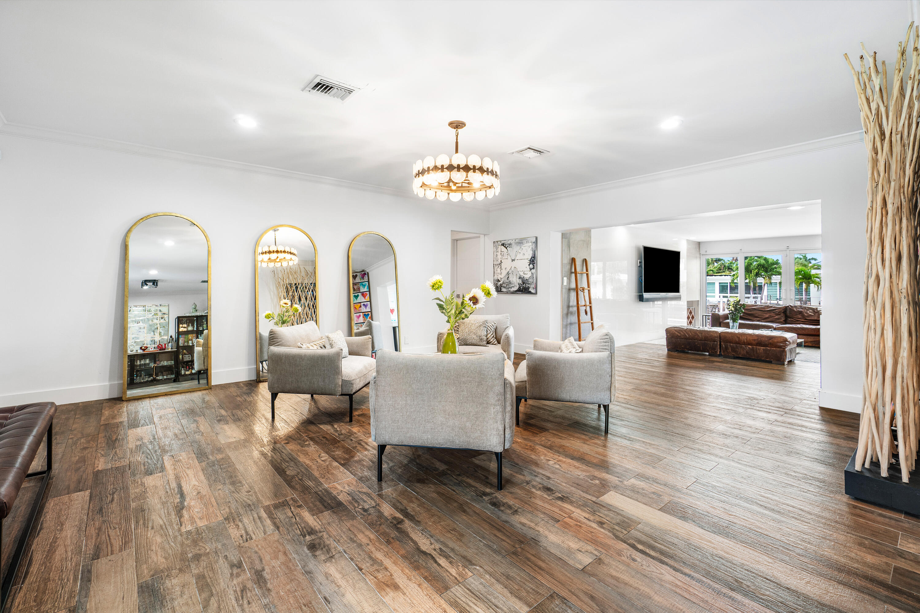 711 NE 69th Street