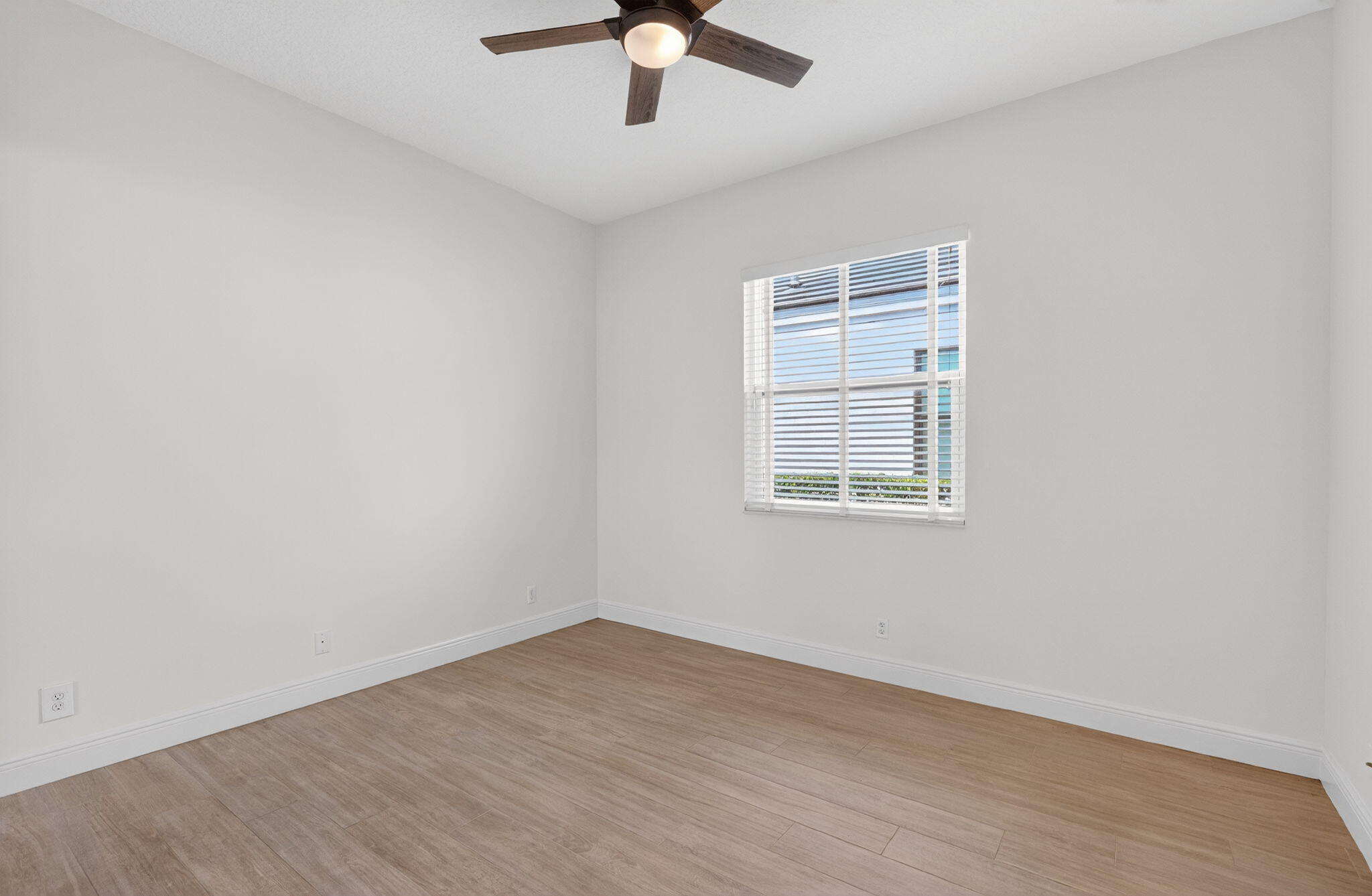 6629 Grande Orchid Way