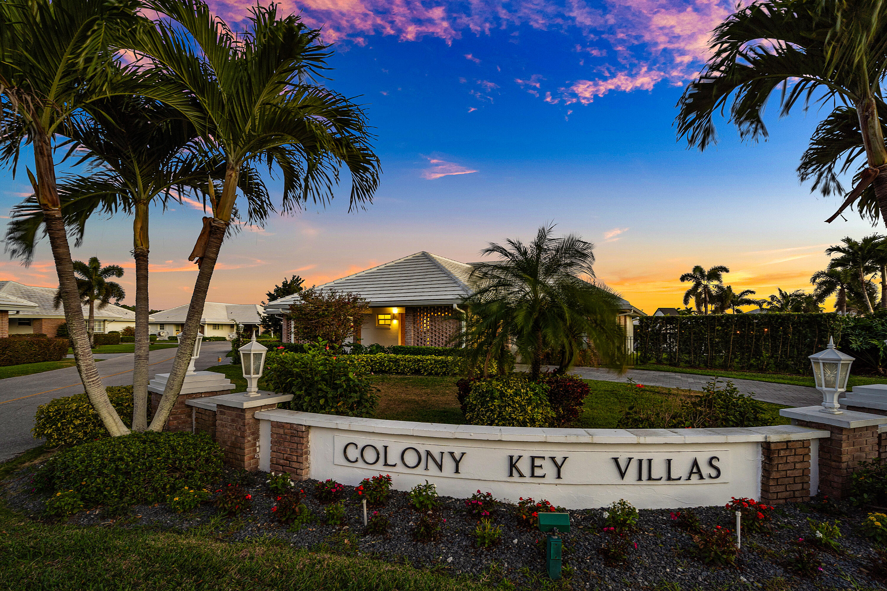 351 Colony Key Circle
