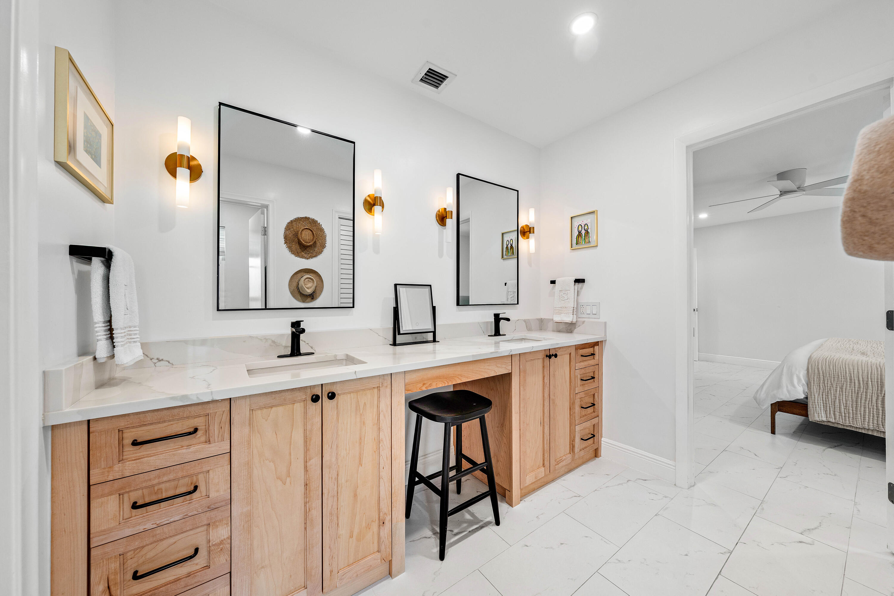 351 Colony Key Circle