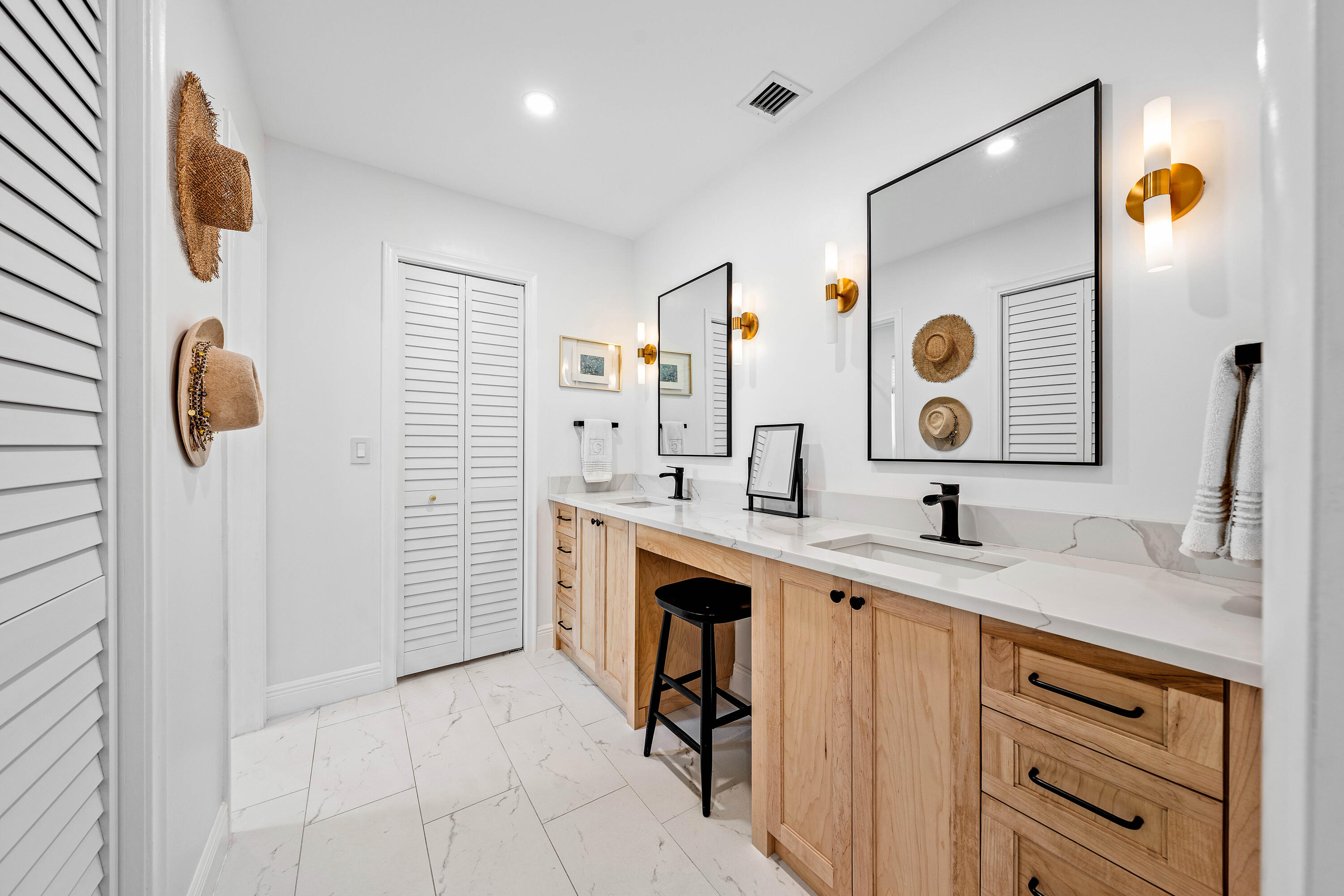 351 Colony Key Circle