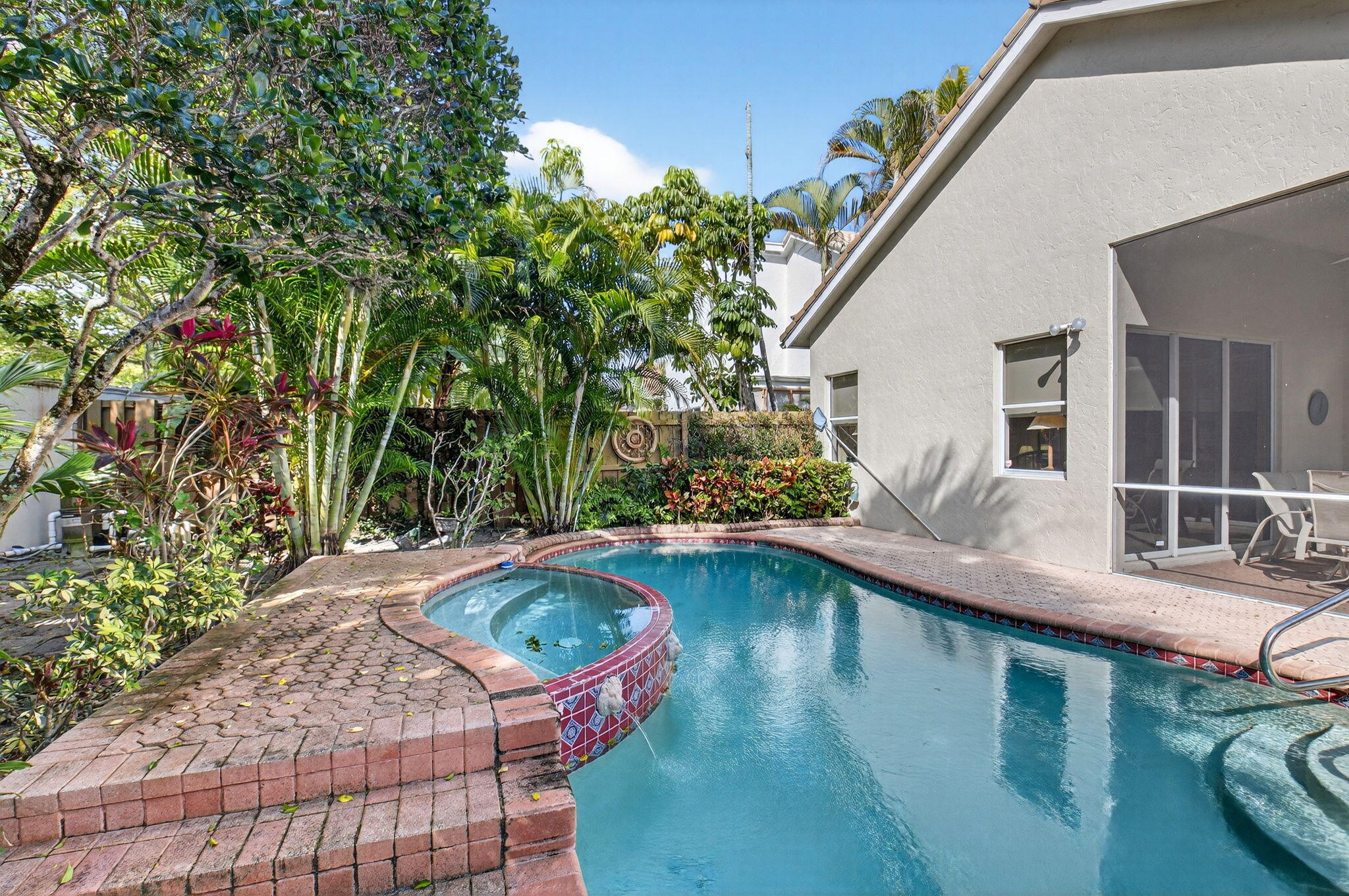 2476 NW 66th Drive