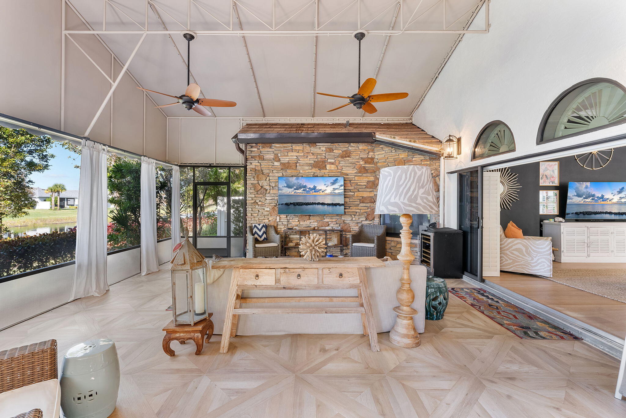 380 Sherwood Forest Drive